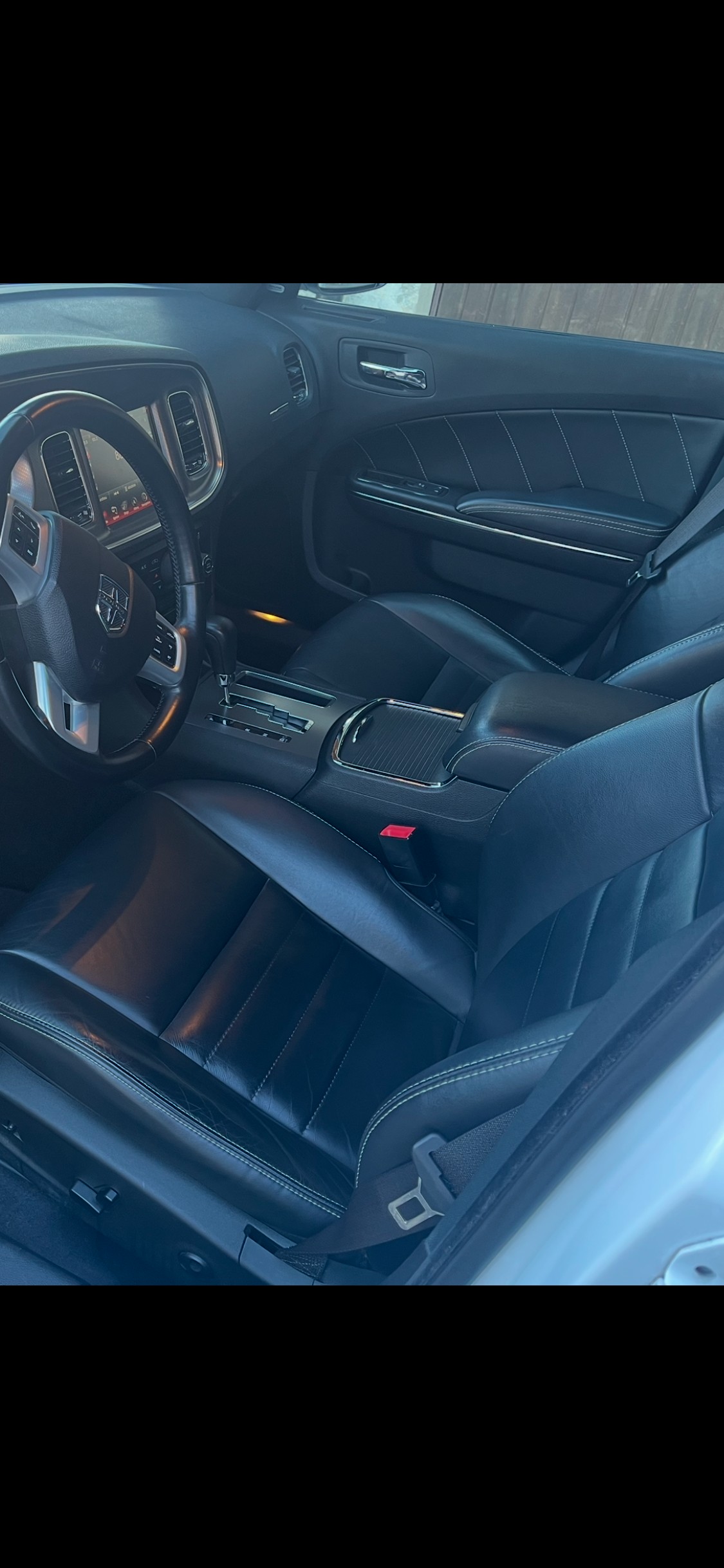 DODGE R/T 5.7 Hemi V8-image-5