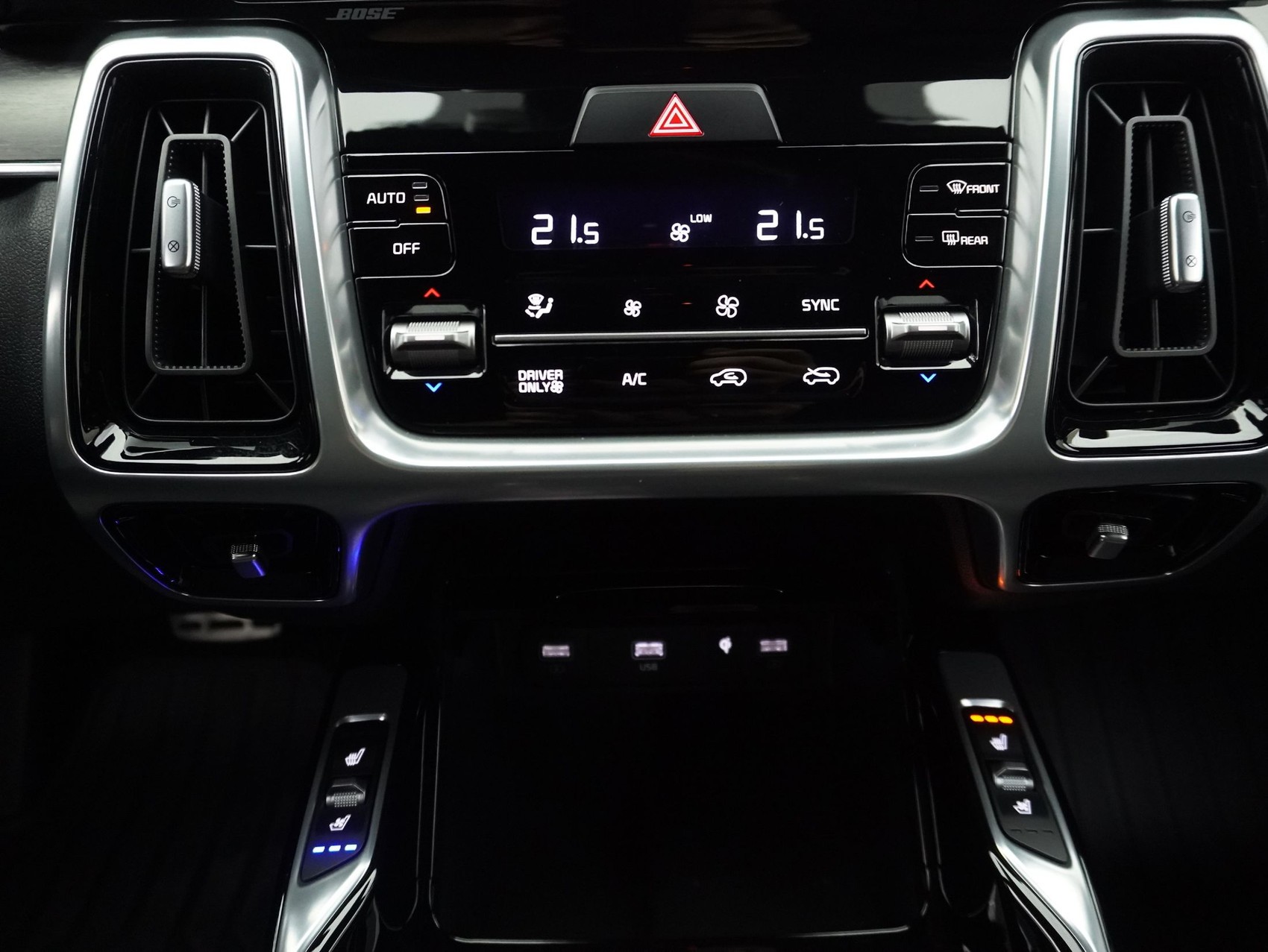 KIA SORENTO 1.6 T-GDi Hybrid Style 4WD-image-14