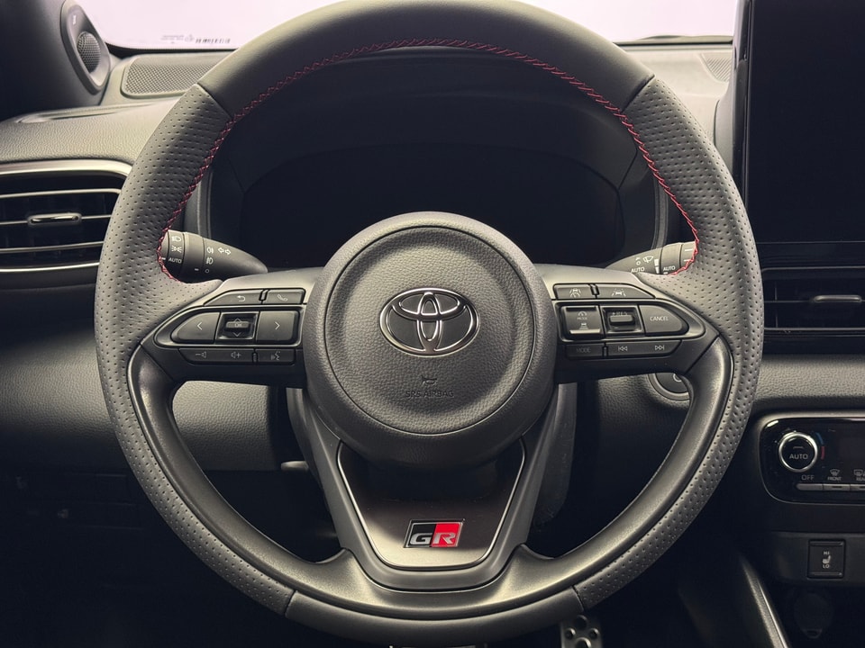 Yaris Hybrid 1.5 GR Sport