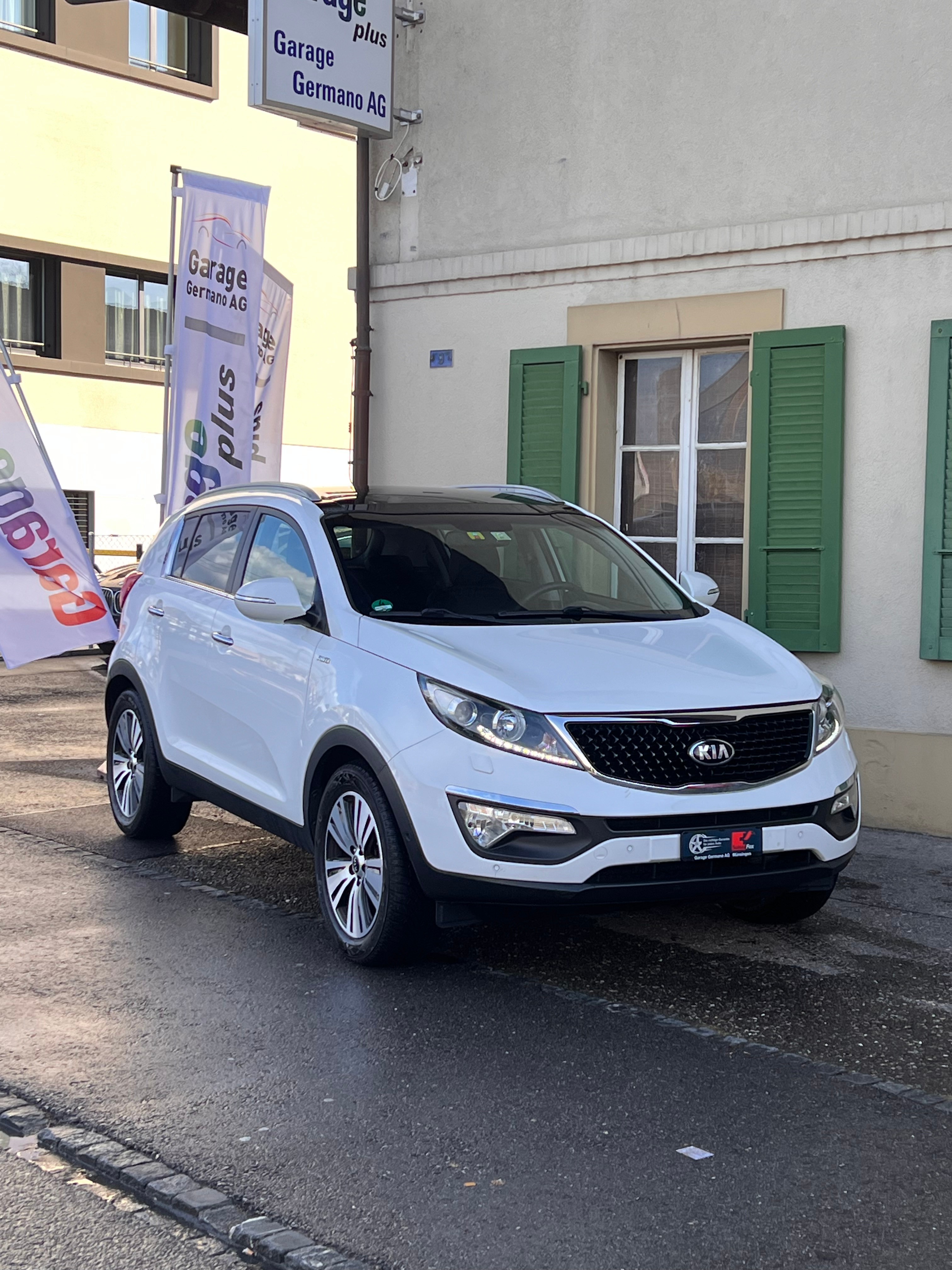 KIA Sportage 2.0 CRDi Style (SUV / Gelndewagen) 