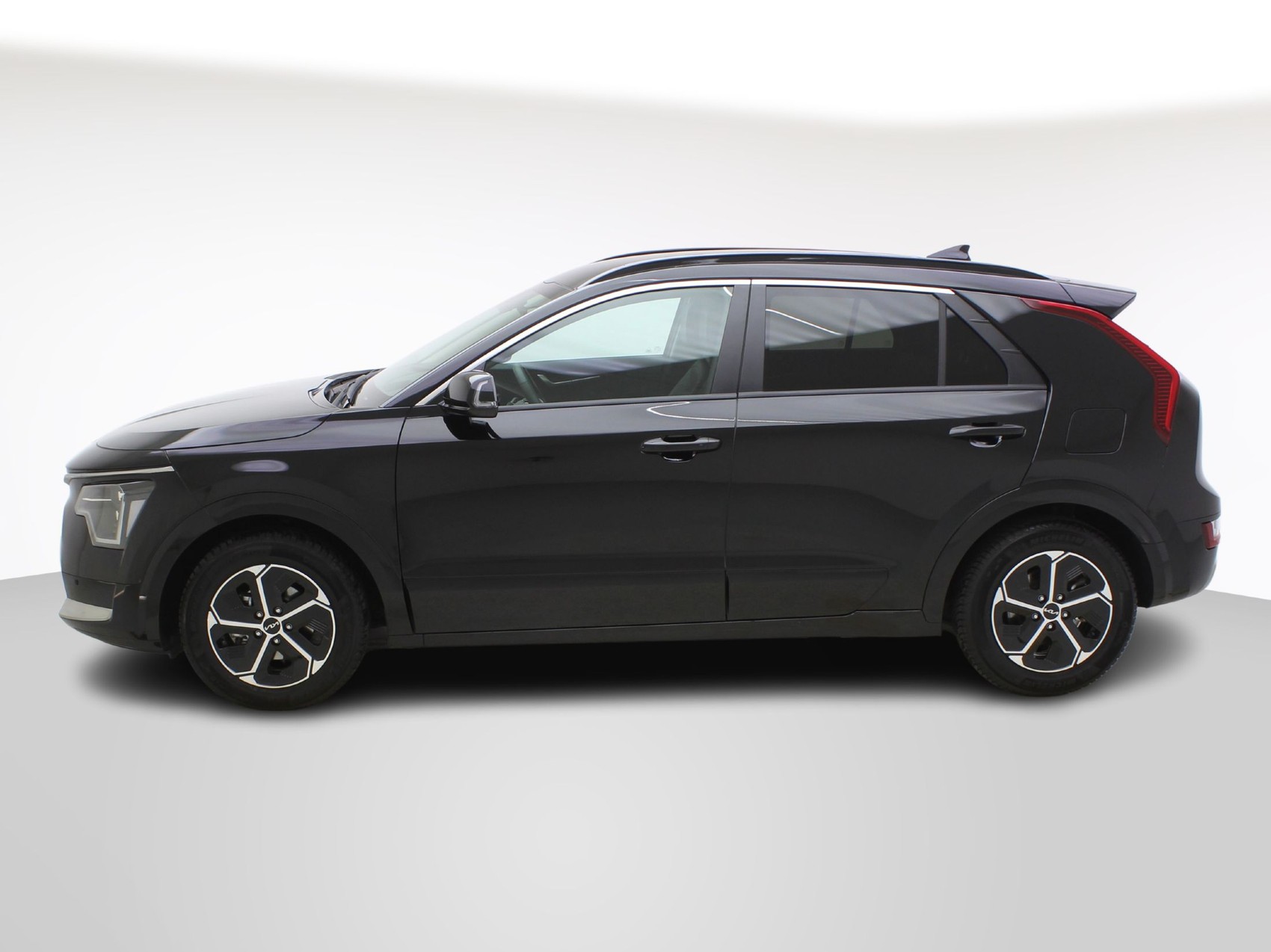 KIA NIRO 1.6 GDi Hybrid Power Edition-showroom-element-1