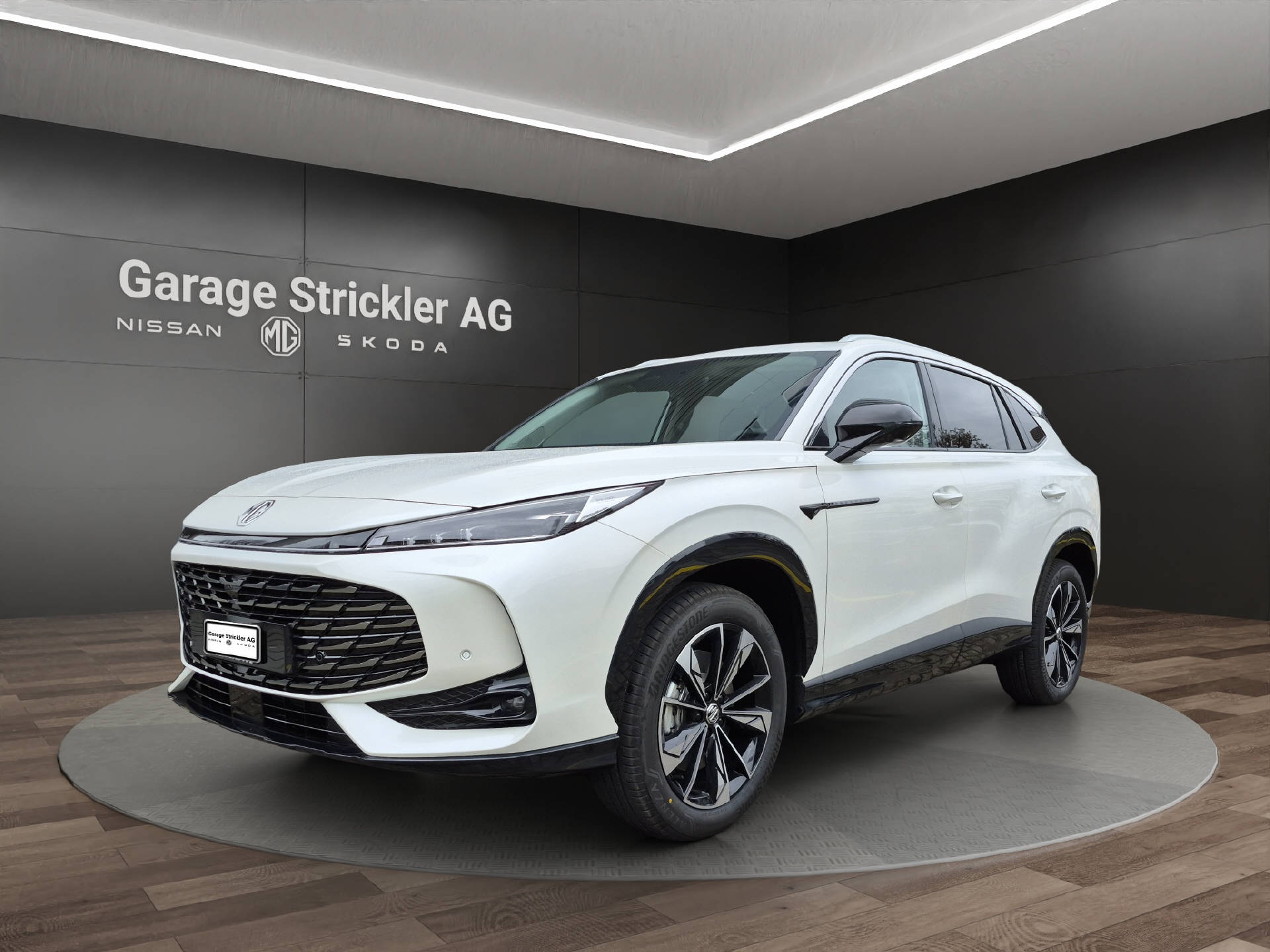 MG HS 1.5 Hybrid Luxury (SUV / Geländewagen) MG MG HS 1.5 Hybrid Luxury (SUV / Geländewagen)