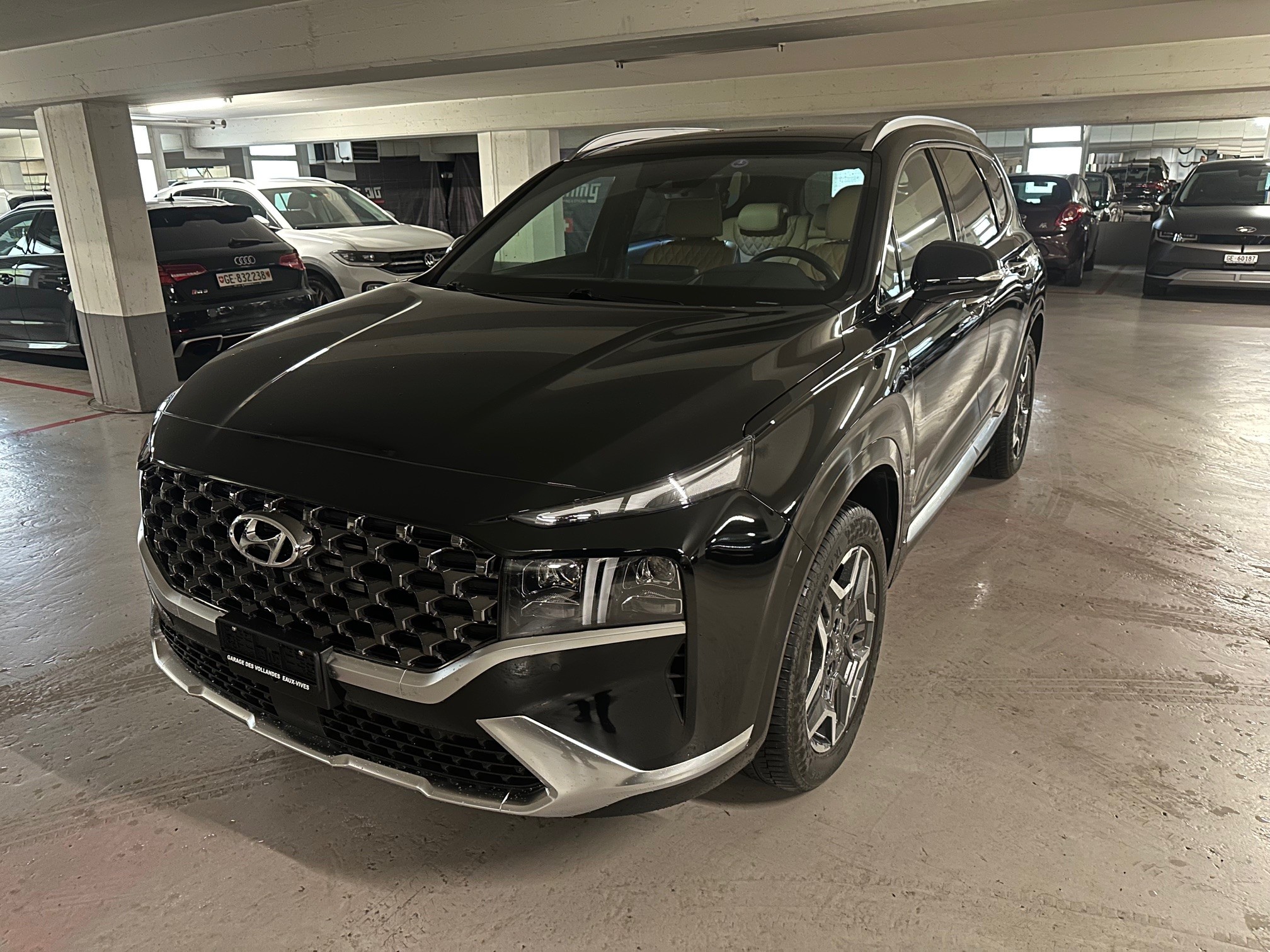 HYUNDAI Santa Fe 1.6 (SUV / Geländewagen) Hyundai HYUNDAI Santa Fe 1.6 (SUV / Geländewagen)