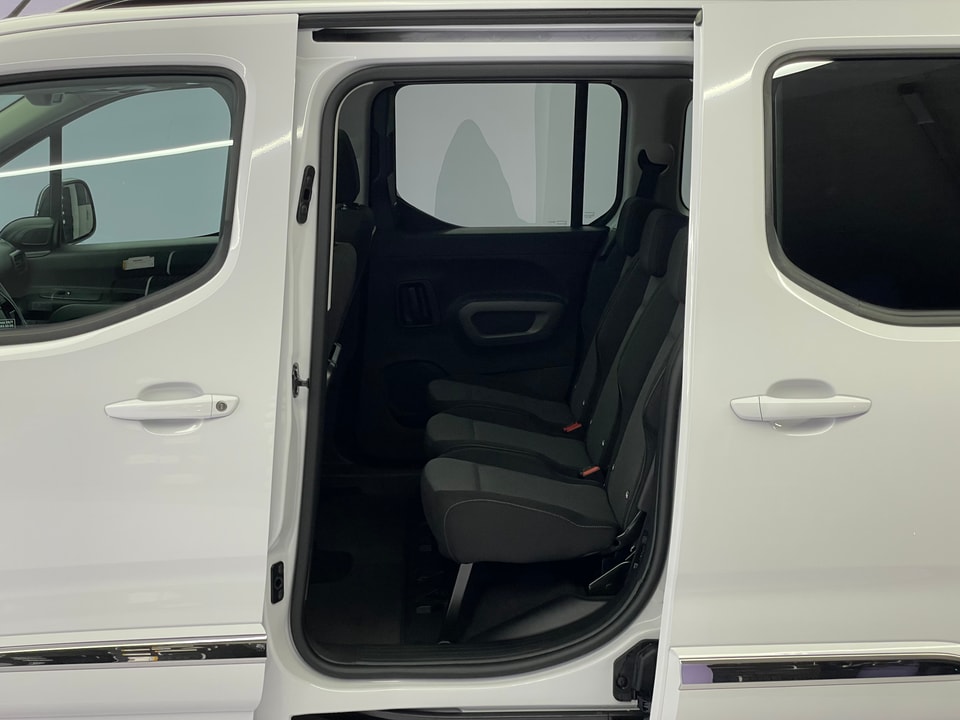 Proace City Verso L1 1.5 D 130 Style