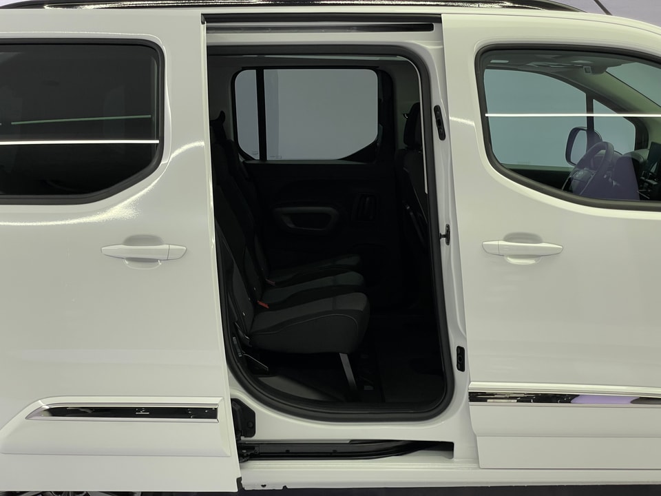 Proace City Verso L1 1.5 D 130 Style