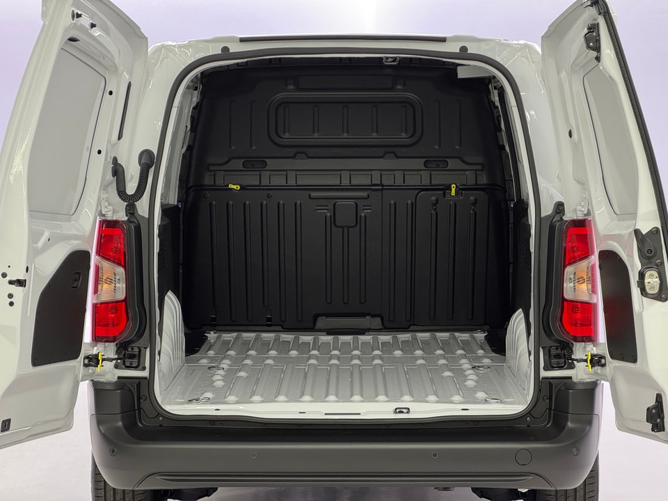 Proace City Van L1 1.5 D 130 Active