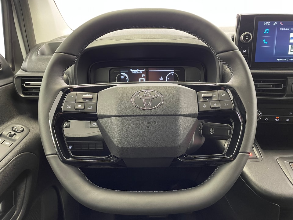 Proace City Van L1 1.5 D 130 Active