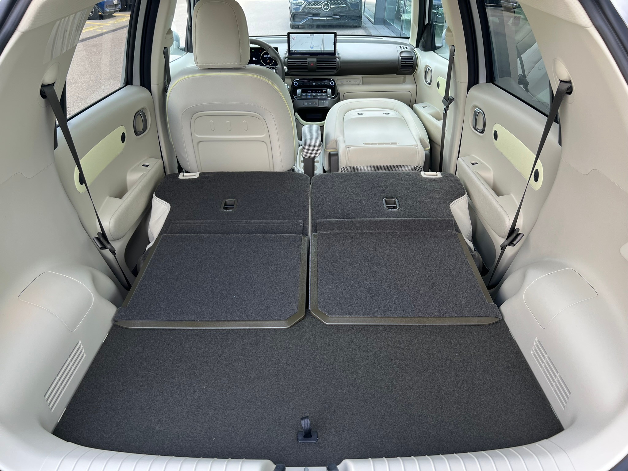 Image HYUNDAI INSTER Inster 49kWh Amplia