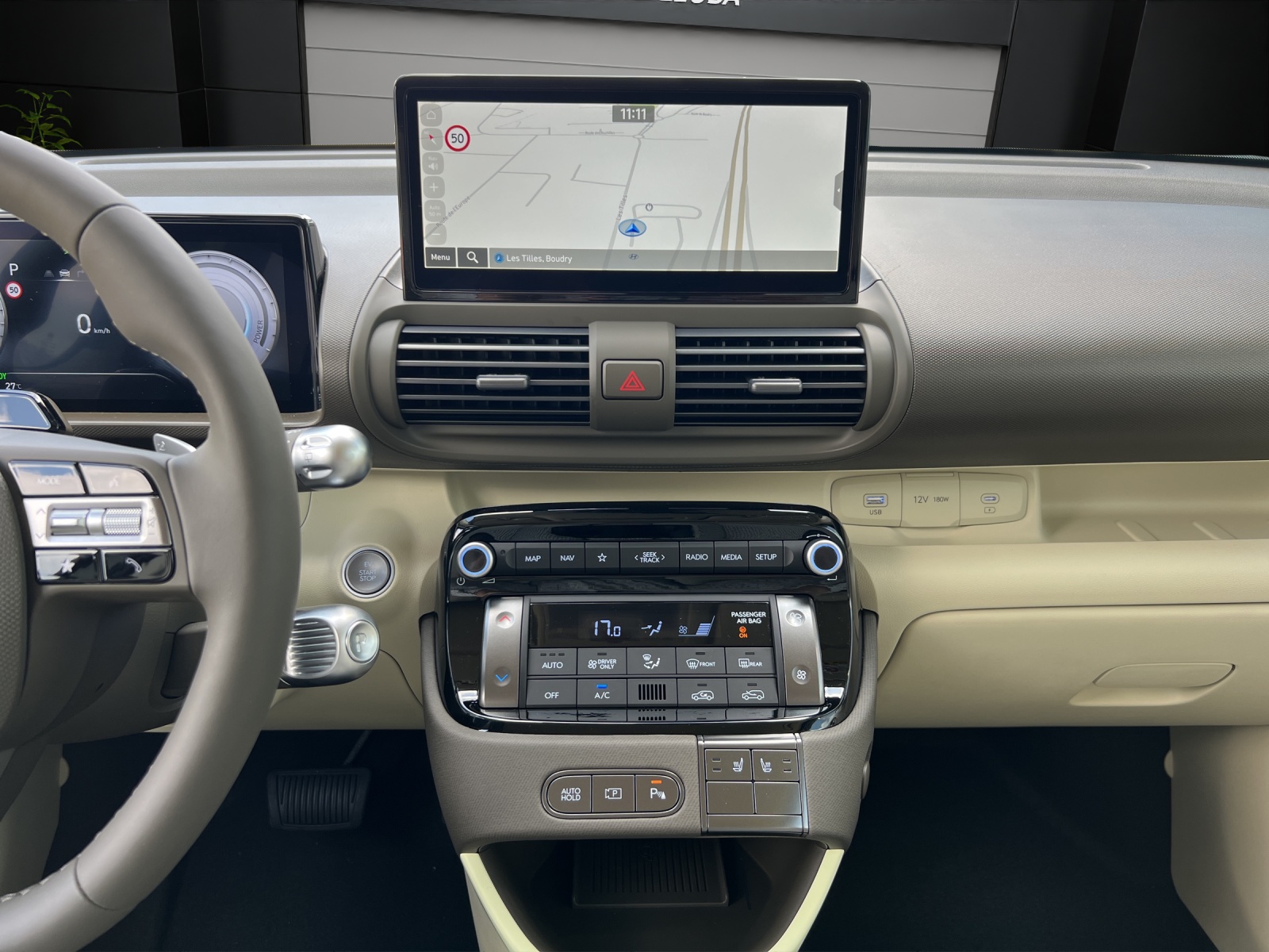 Image HYUNDAI INSTER Inster 49kWh Amplia