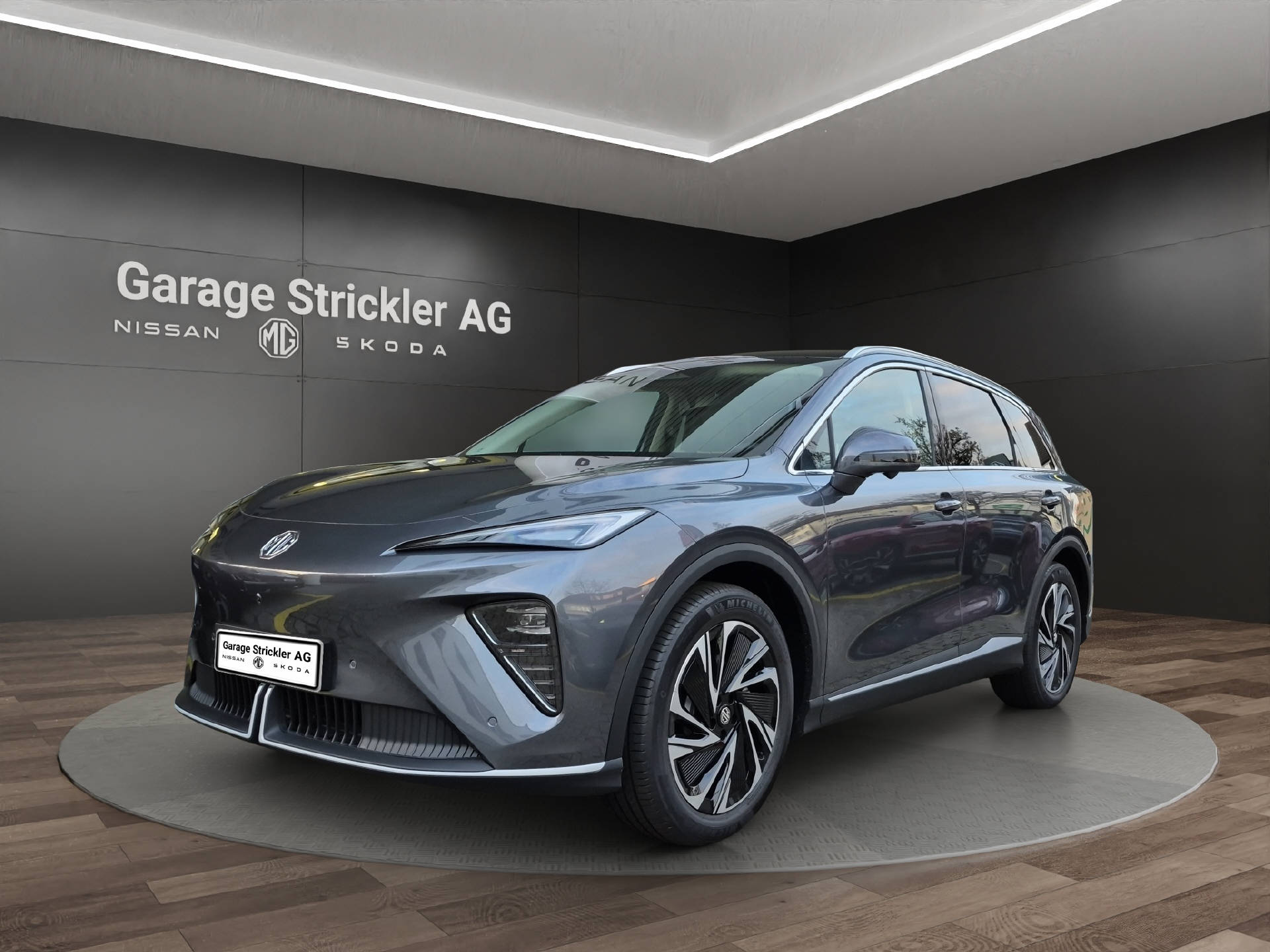 MG S6 EV 77 kWh Luxury (SUV / GelÃ¤ndewagen)