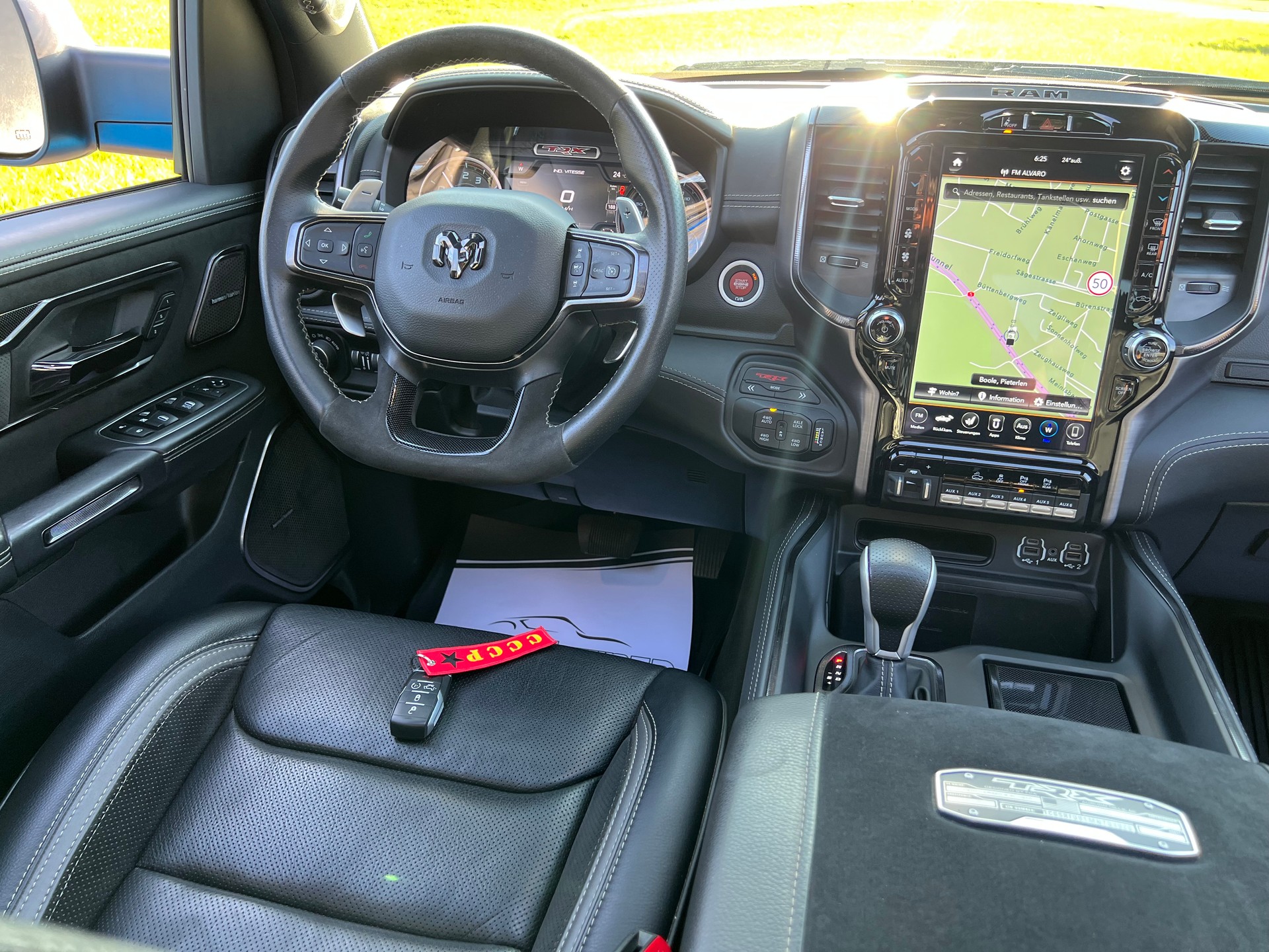 DODGE "TRX" DER POWER PICK UP !! 711 PS !! ABSOLUT NEUWERTIG !! MIT VOLLAUSSTATTUNG. MIT AHK 3`500 KG !! 24 MONATE GARANTIE !!-image-8