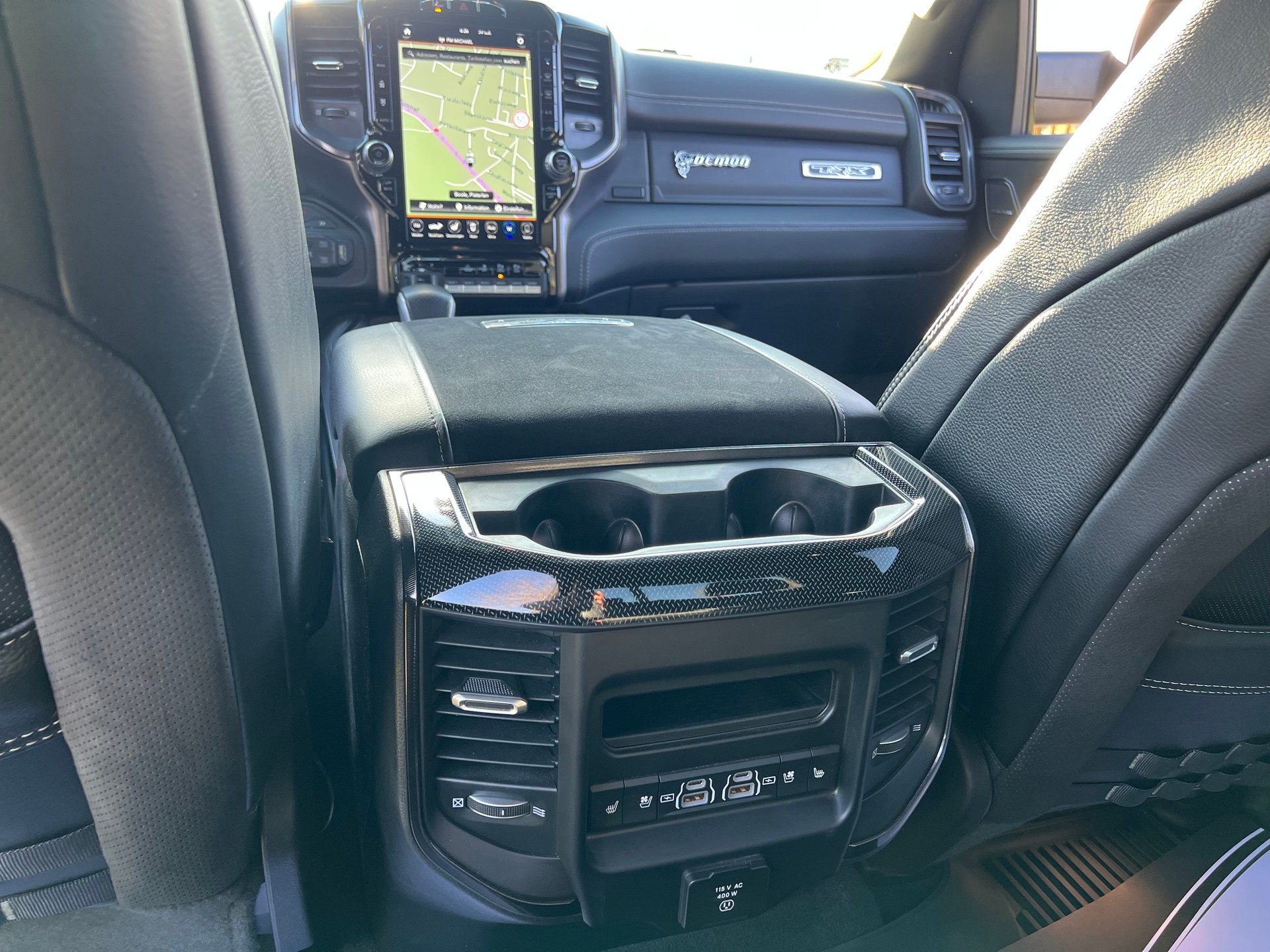 DODGE "TRX" DER POWER PICK UP !! 711 PS !! ABSOLUT NEUWERTIG !! MIT VOLLAUSSTATTUNG. MIT AHK 3`500 KG !! 24 MONATE GARANTIE !!-image-21