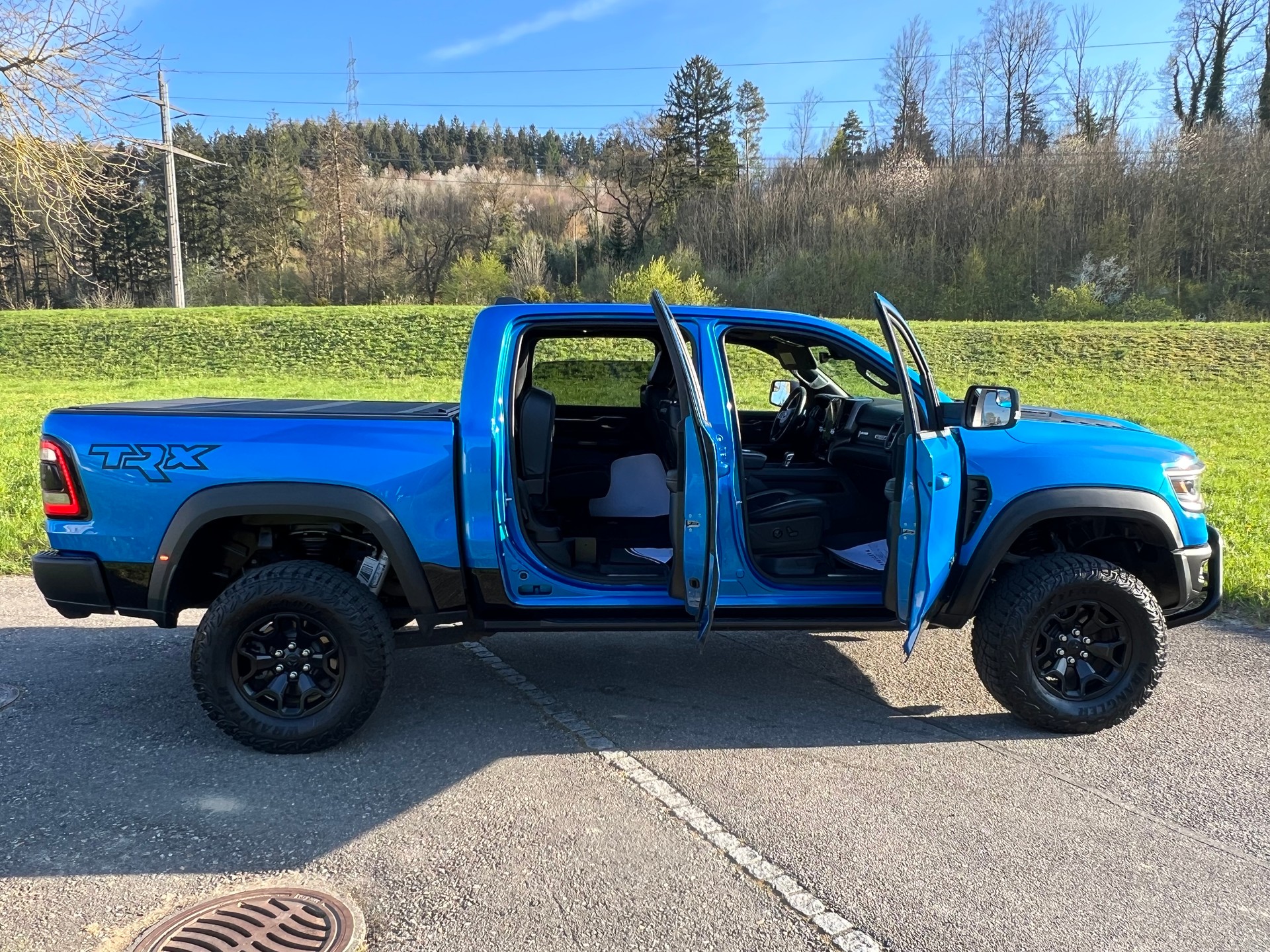 DODGE "TRX" DER POWER PICK UP !! 711 PS !! ABSOLUT NEUWERTIG !! MIT VOLLAUSSTATTUNG. MIT AHK 3`500 KG !! 24 MONATE GARANTIE !!-image-7