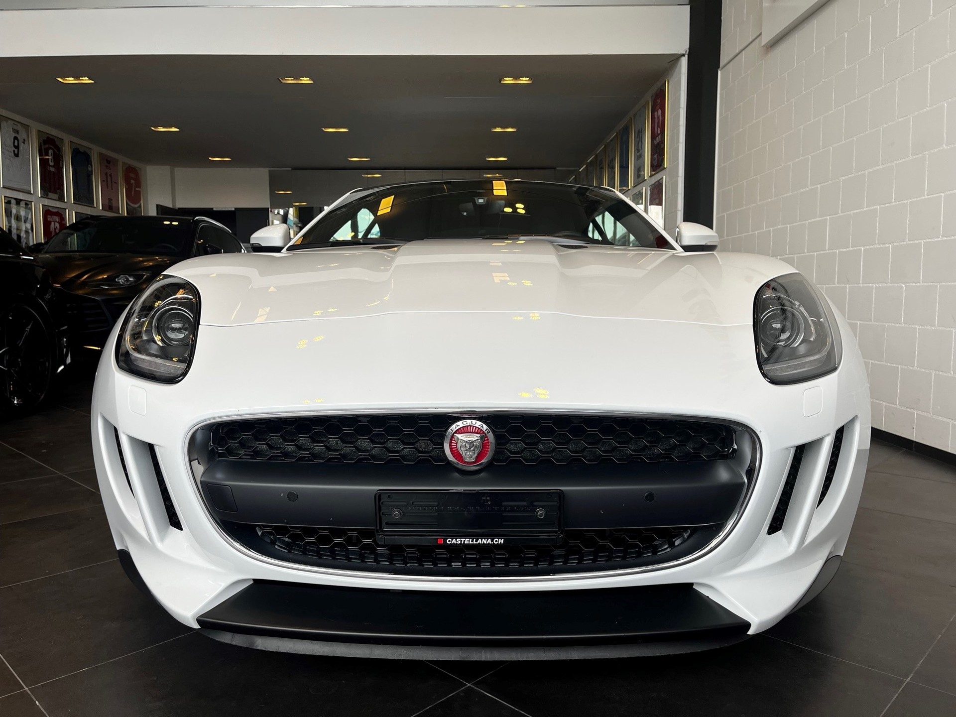 JAGUAR F-Type Coupé 3.0 V6 S/C-showroom-element-3