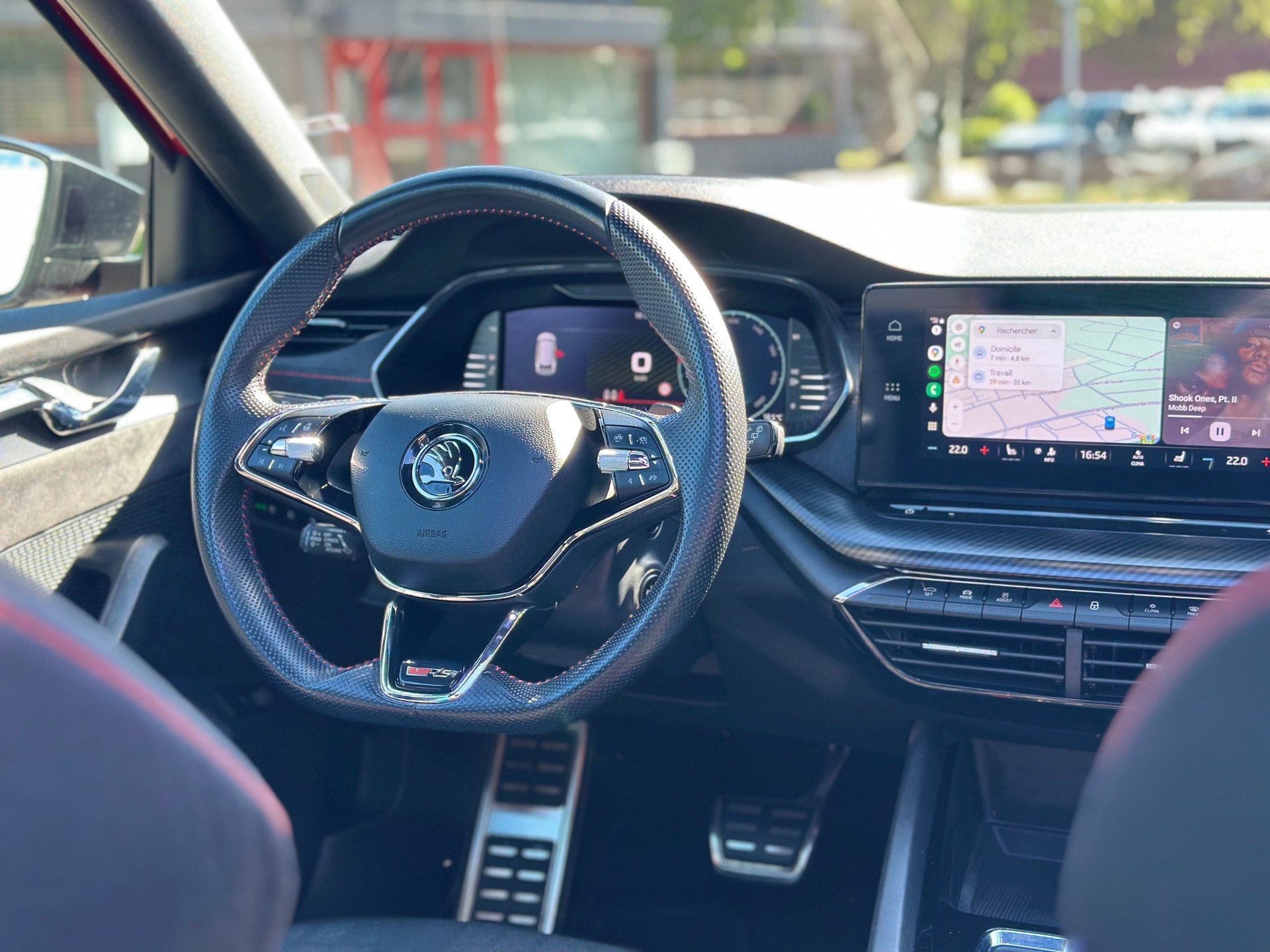 SKODA Octavia Combi 2.0 TSI DSG RS-image-10