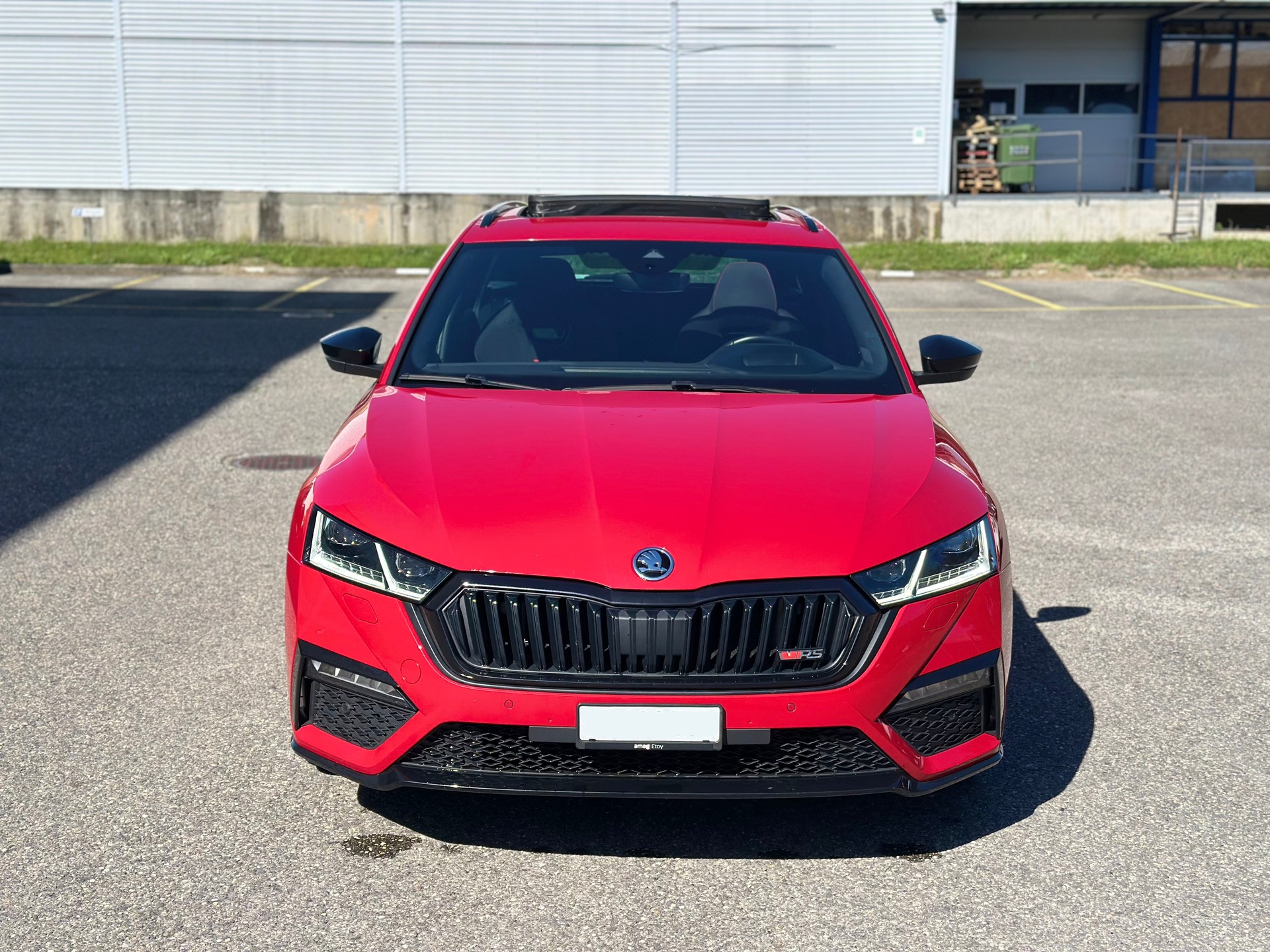 SKODA Octavia Combi 2.0 TSI DSG RS-image-5