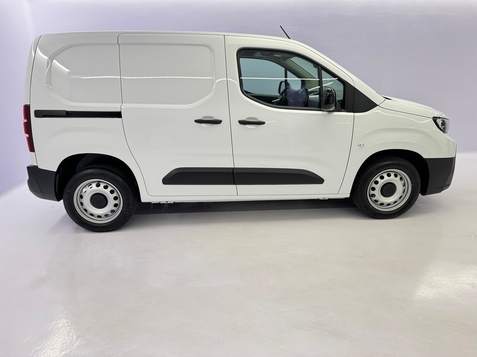 Proace City Van L1 1.5 D 130 Active