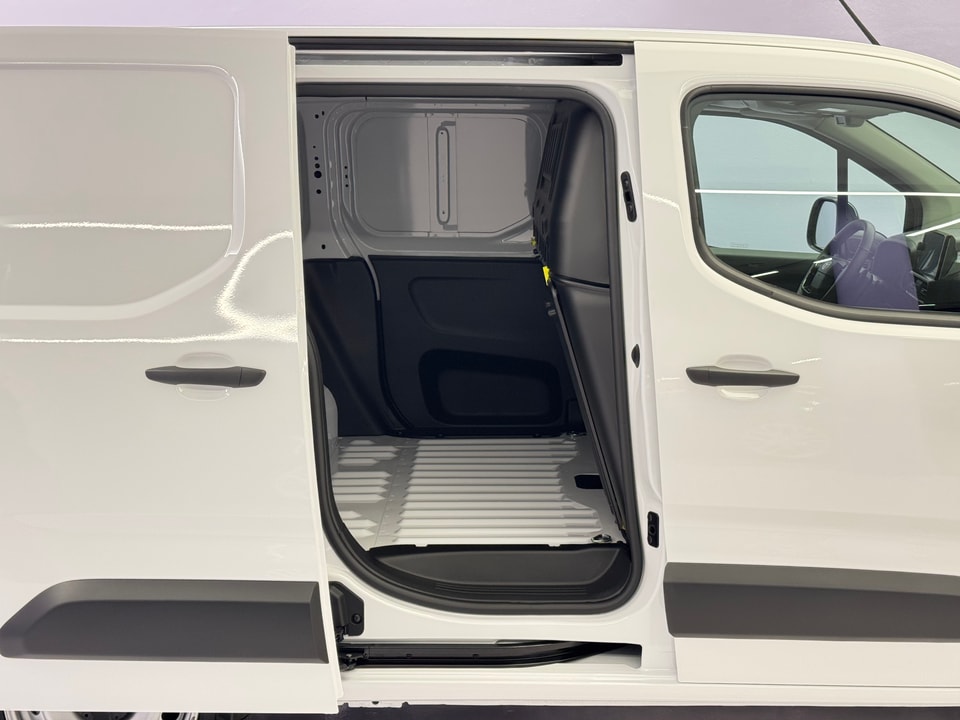 Proace City Van L1 1.5 D 130 Active