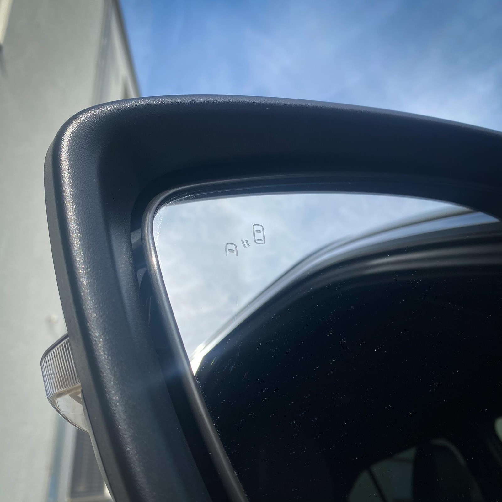 MITSUBISHI Eclipse Cross 2.4 PHEV Blackline 4x4-image-3