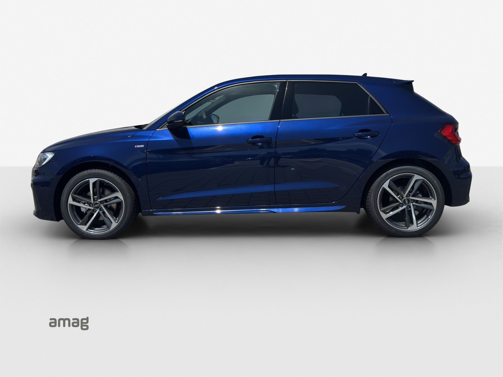 AUDI A1 Sportback 30 TFSI S Line Attraction-showroom-element-1