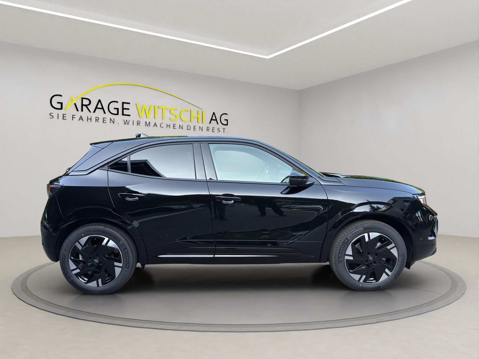 OPEL Mokka Electric WOW-showroom-element-3