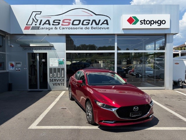 MAZDA 3 Sedan 2.0 186 Exclusive-Line