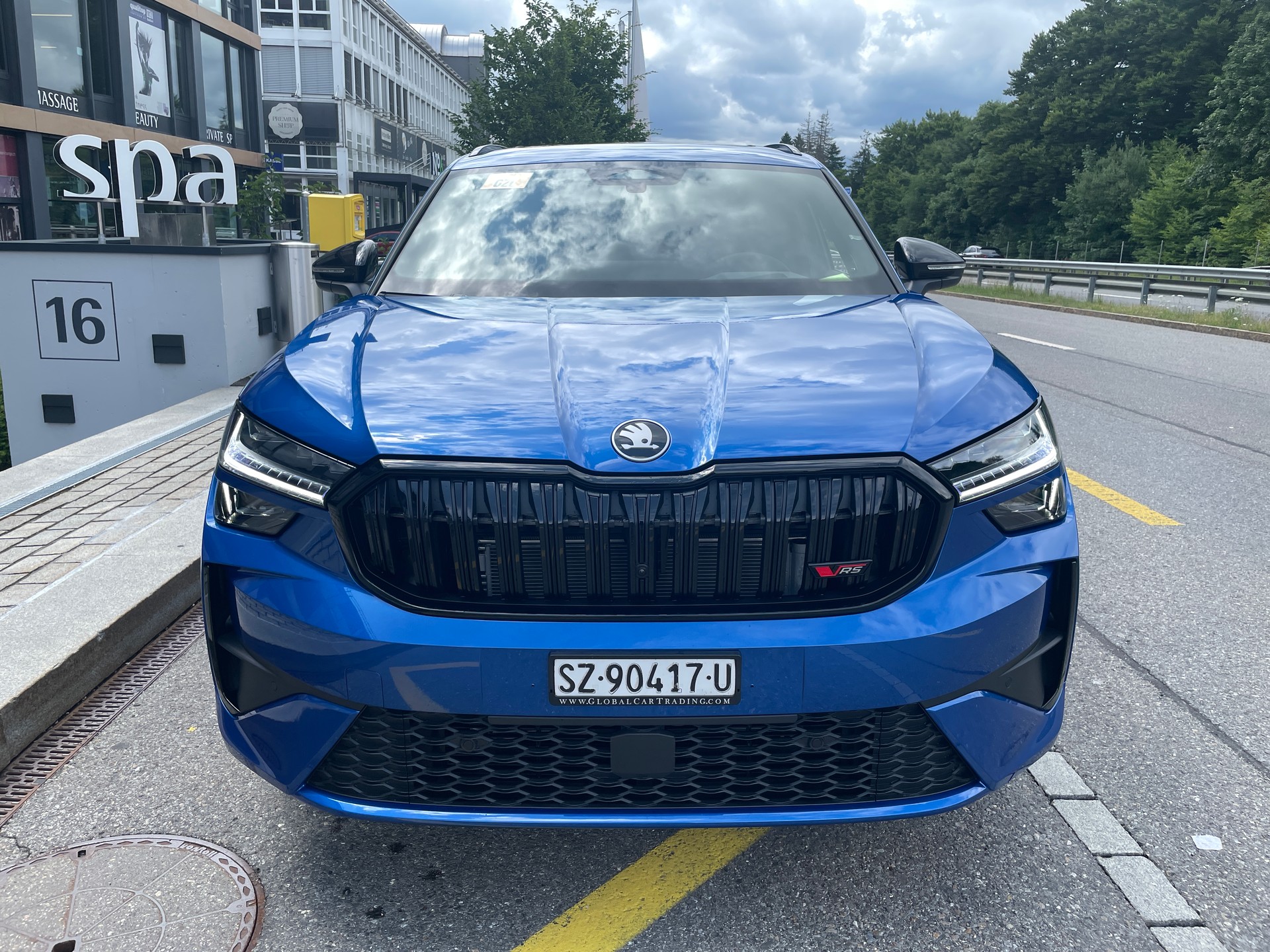 SKODA Kodiaq 2.0 TSI RS 4x4, 7-Sitzer-image-9