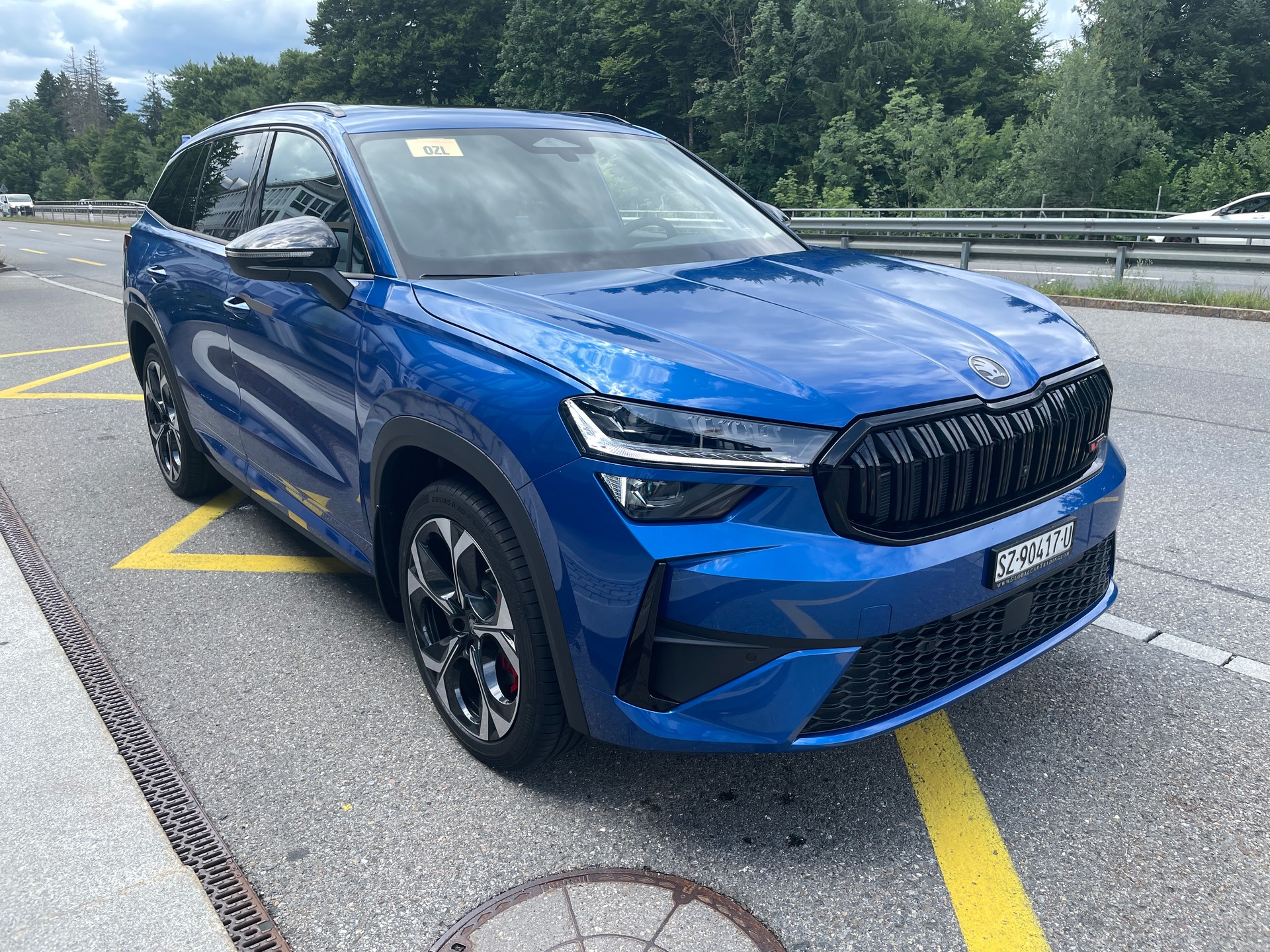 SKODA Kodiaq 2.0 TSI RS 4x4, 7-Sitzer-image-8
