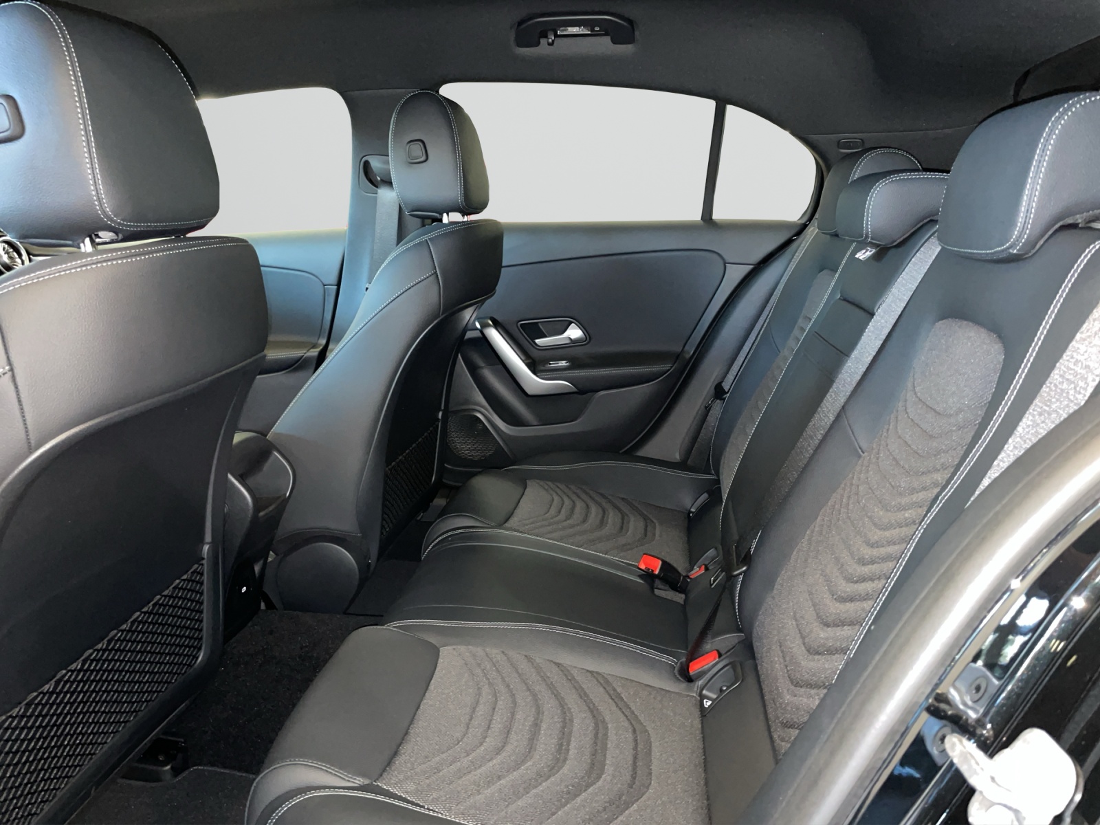 Image MERCEDES-BENZ A-250 A 250 4Matic 8G-DCT