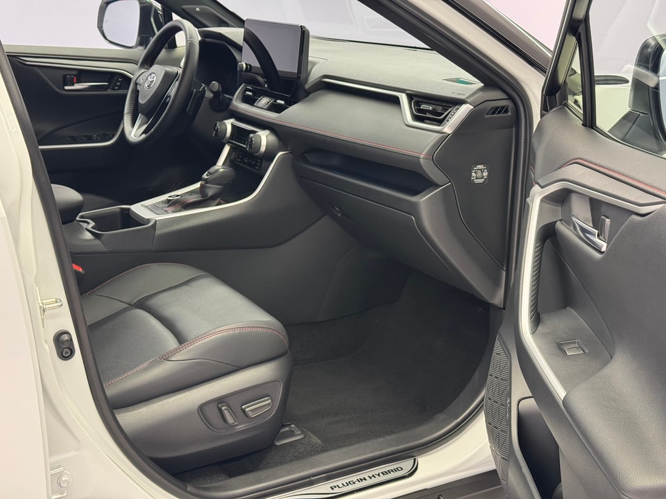 RAV4 Plug-in Hybrid 2.5 Platinum AWD-i