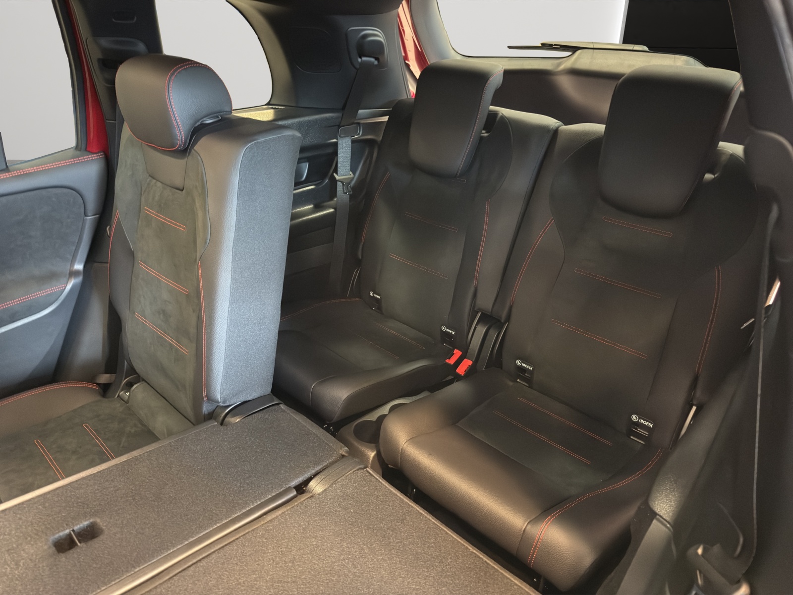 Image MERCEDES-BENZ GLB-250 GLB 250 4Matic 8G-Tronic