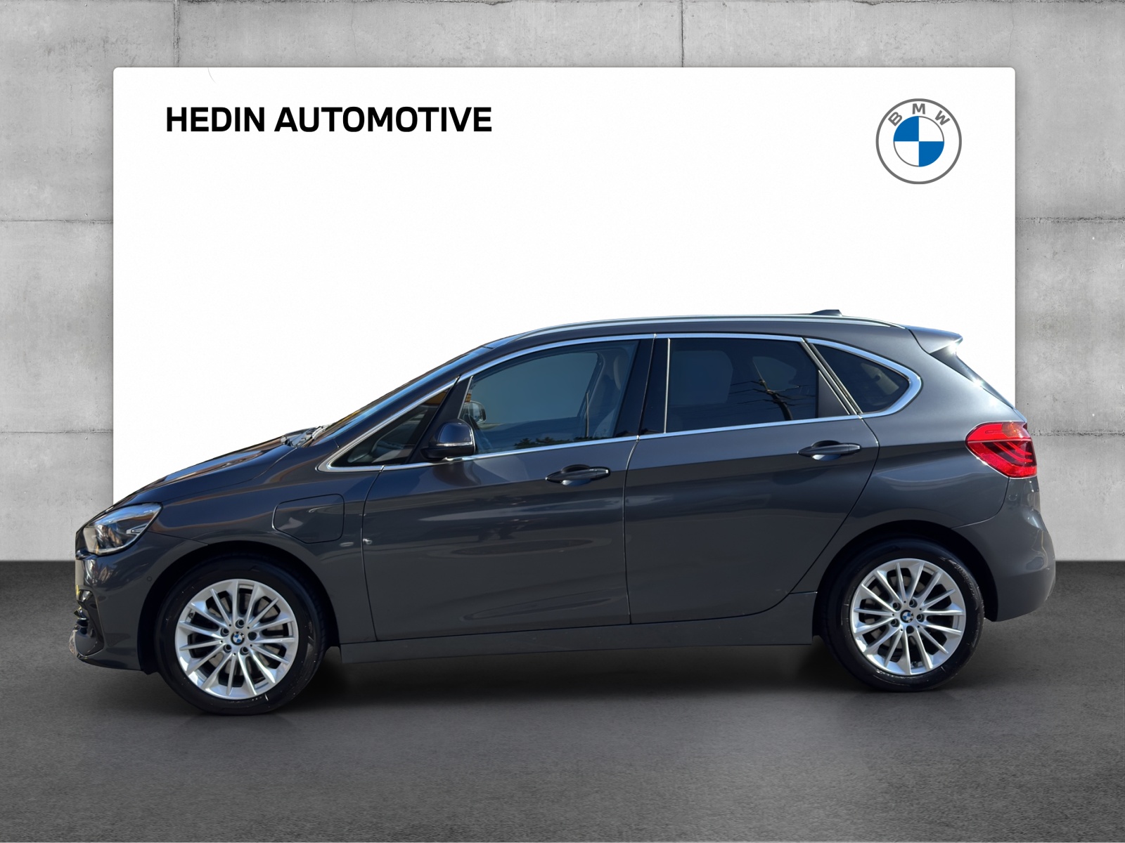 BMW 225xe iPerformance Active Tourer Luxury Line Steptronic-showroom-element-3