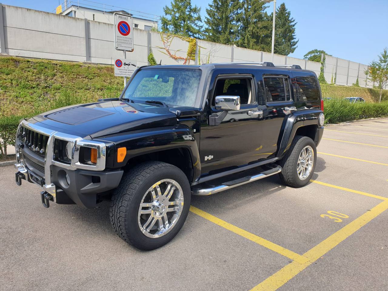 HUMMER Luxury 3,7-image-1