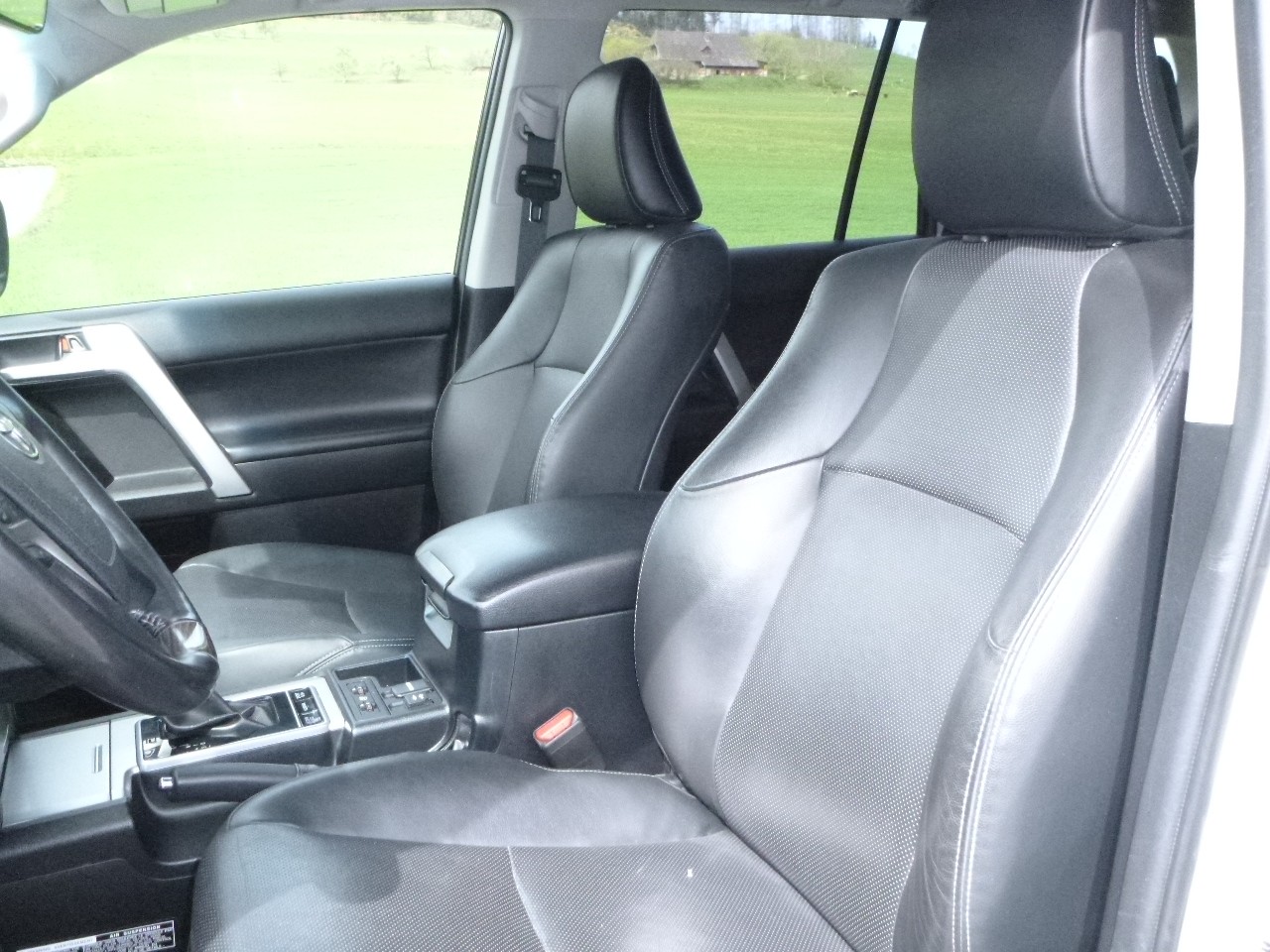 TOYOTA Land Cruiser 2.8TD Premium Automatic-image-20