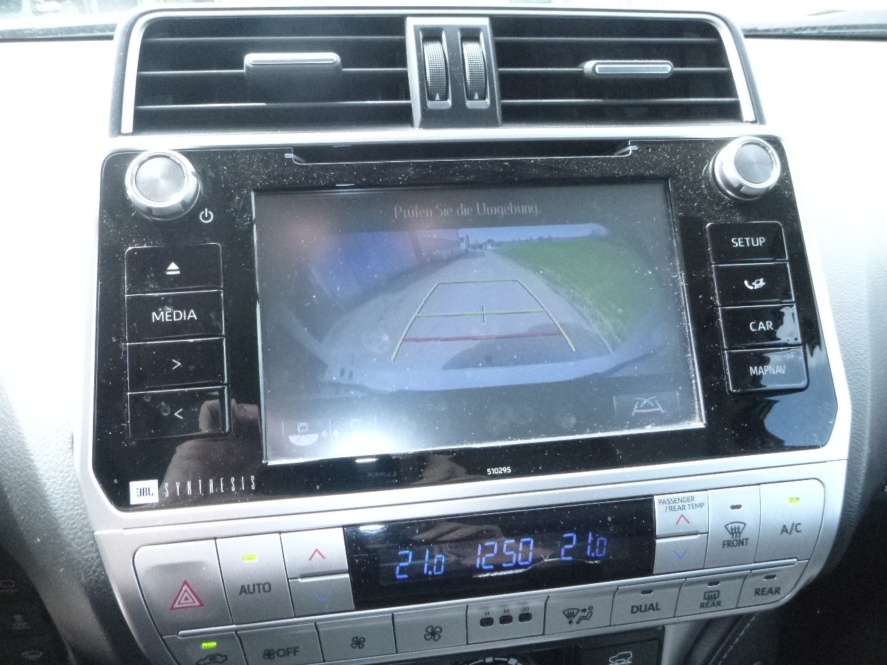 TOYOTA Land Cruiser 2.8TD Premium Automatic-image-30