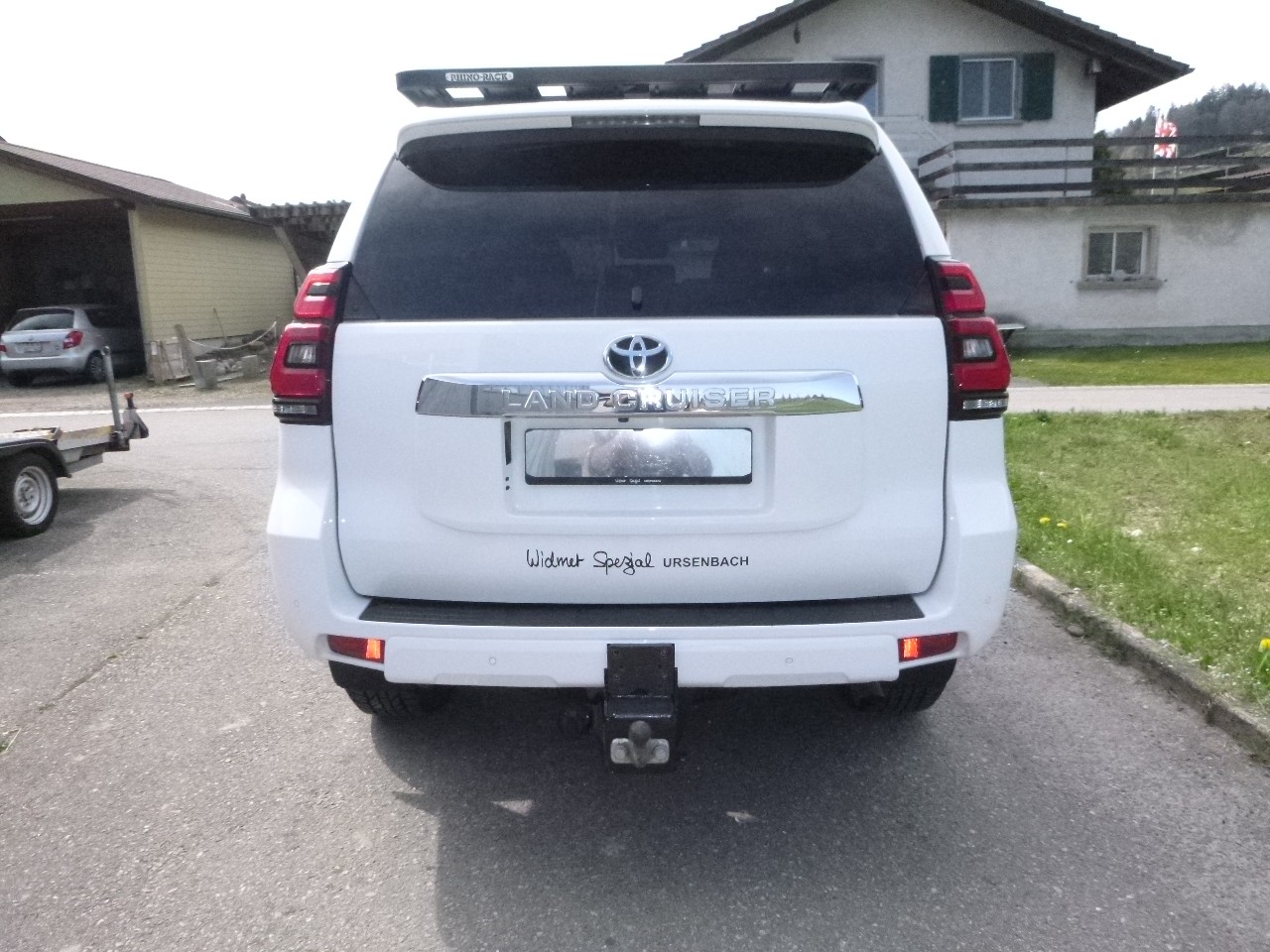 TOYOTA Land Cruiser 2.8TD Premium Automatic-image-4