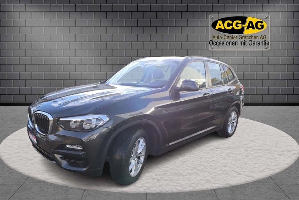 BMW X3 xDrive 20d Individual Steptronic-showroom-element-2