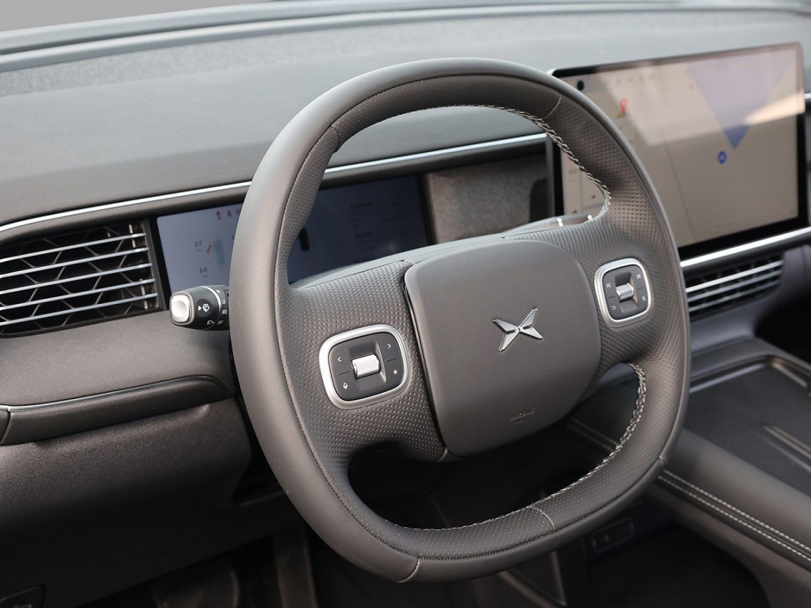 XPENG G6 AWD Performance-showroom-element-1