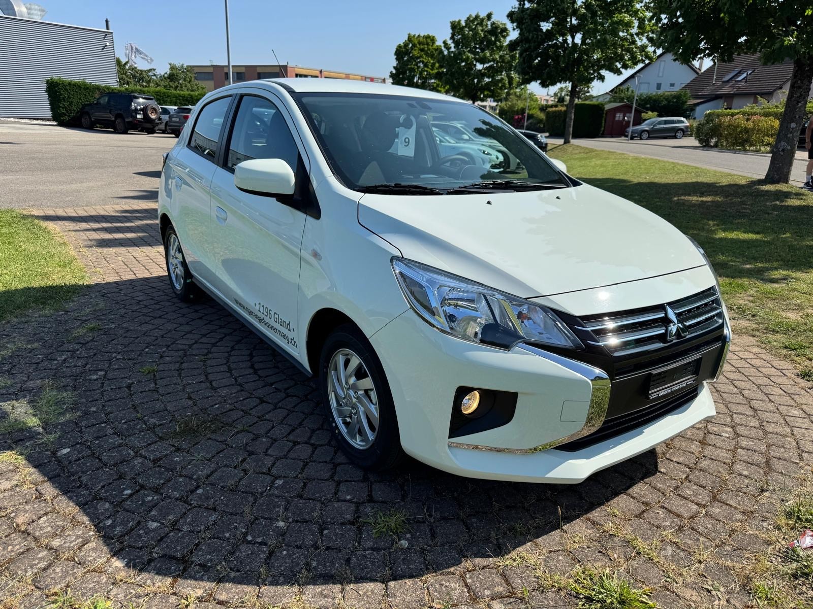 MITSUBISHI Space Star 1.2 CVT Invite-showroom-element-1