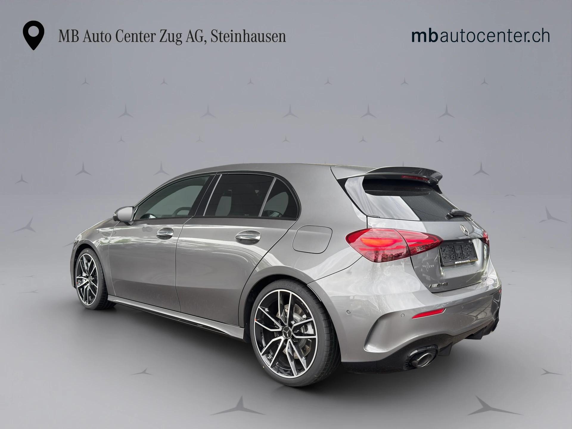 MERCEDES-BENZ A 35 AMG 4matic-showroom-element-3