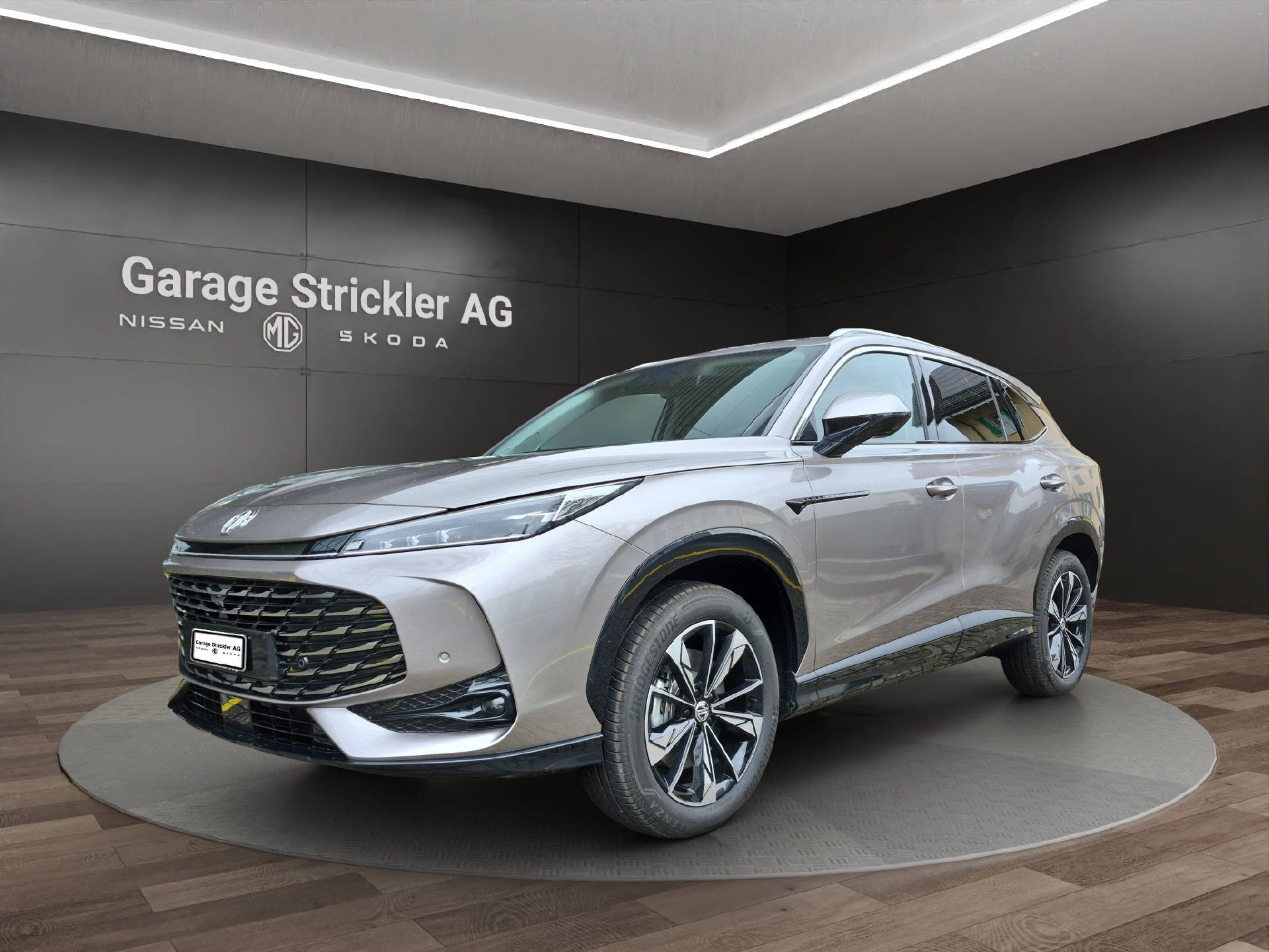 MG HS 1.5 Hybrid Luxury (SUV / GelÃ¤ndewagen)