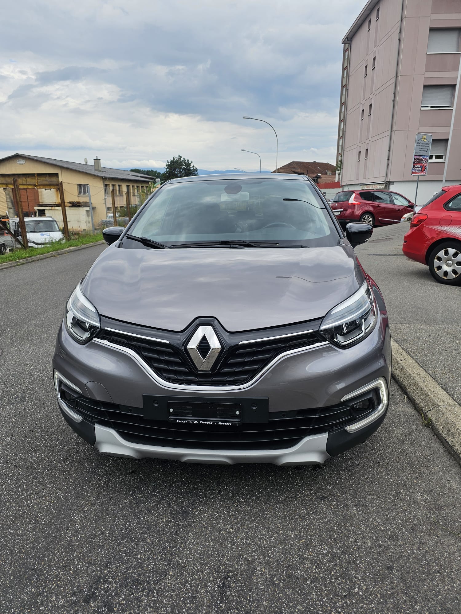 RENAULT Captur 1.3 T 16V Red Edition EDC