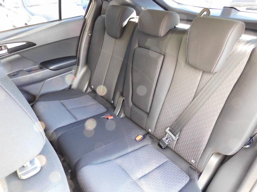 MITSUBISHI Eclipse Cross 2.4 PHEV Inform 4x4-image-11