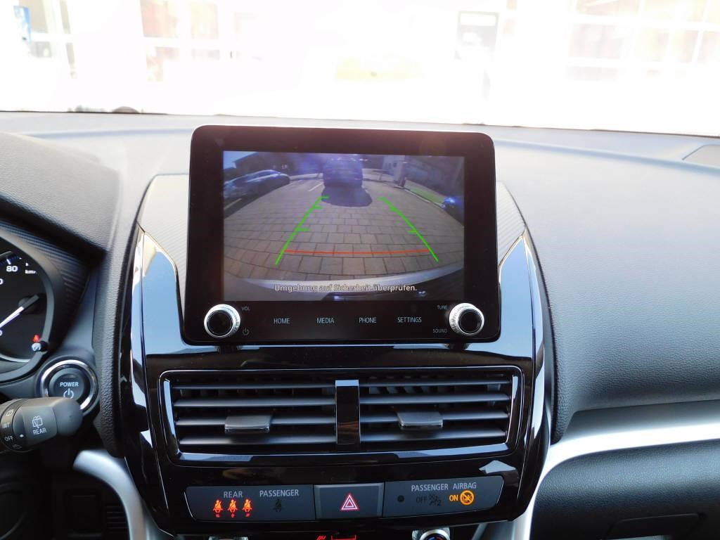MITSUBISHI Eclipse Cross 2.4 PHEV Inform 4x4-image-6