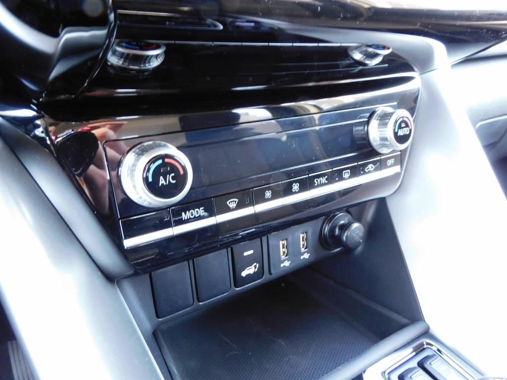 MITSUBISHI Eclipse Cross 2.4 PHEV Inform 4x4-image-7