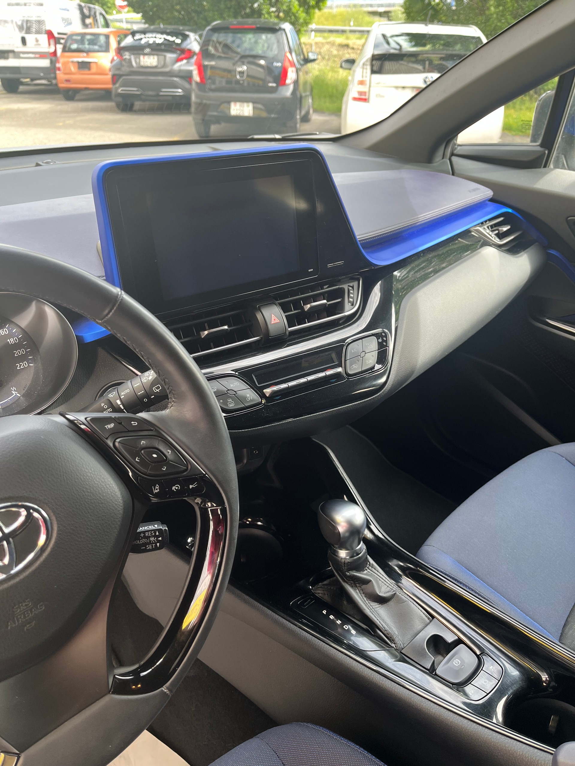 TOYOTA C-HR 1.8 HSD Style CVT-image-4