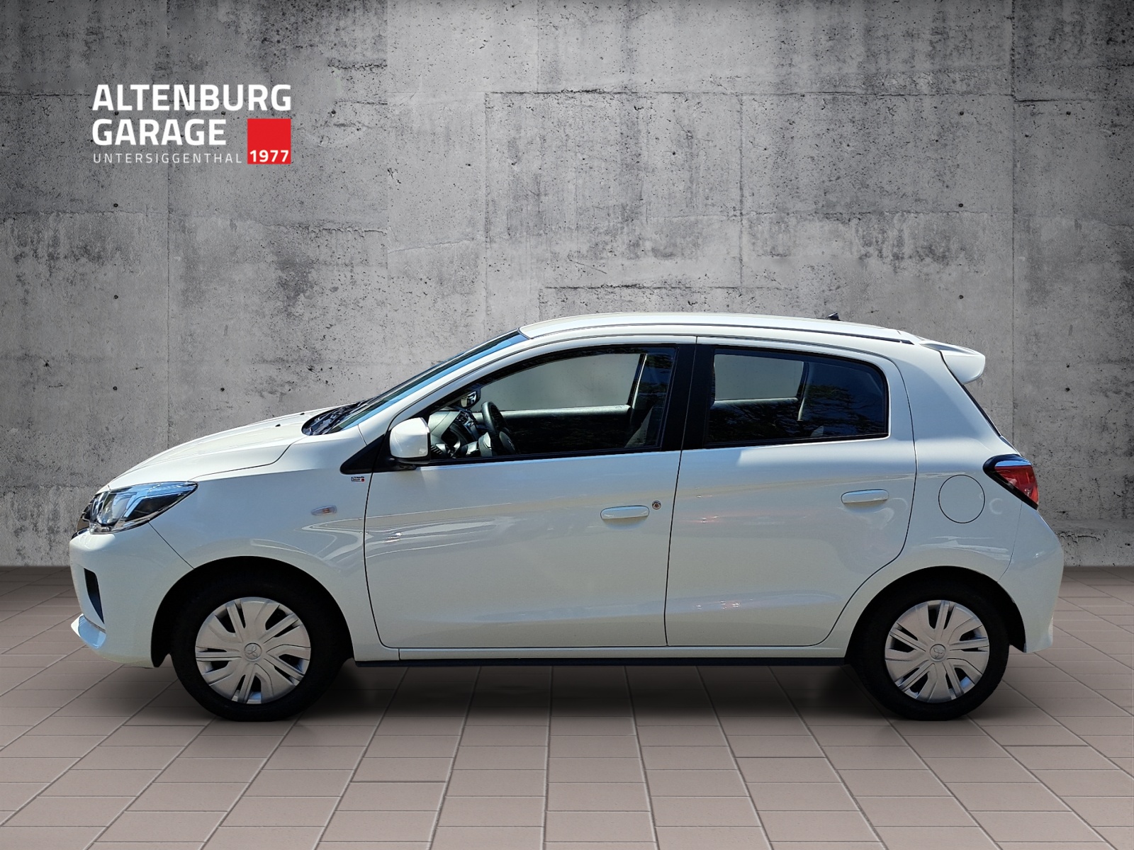 MITSUBISHI Space Star 1.2 MIVEC Inform-showroom-element-1