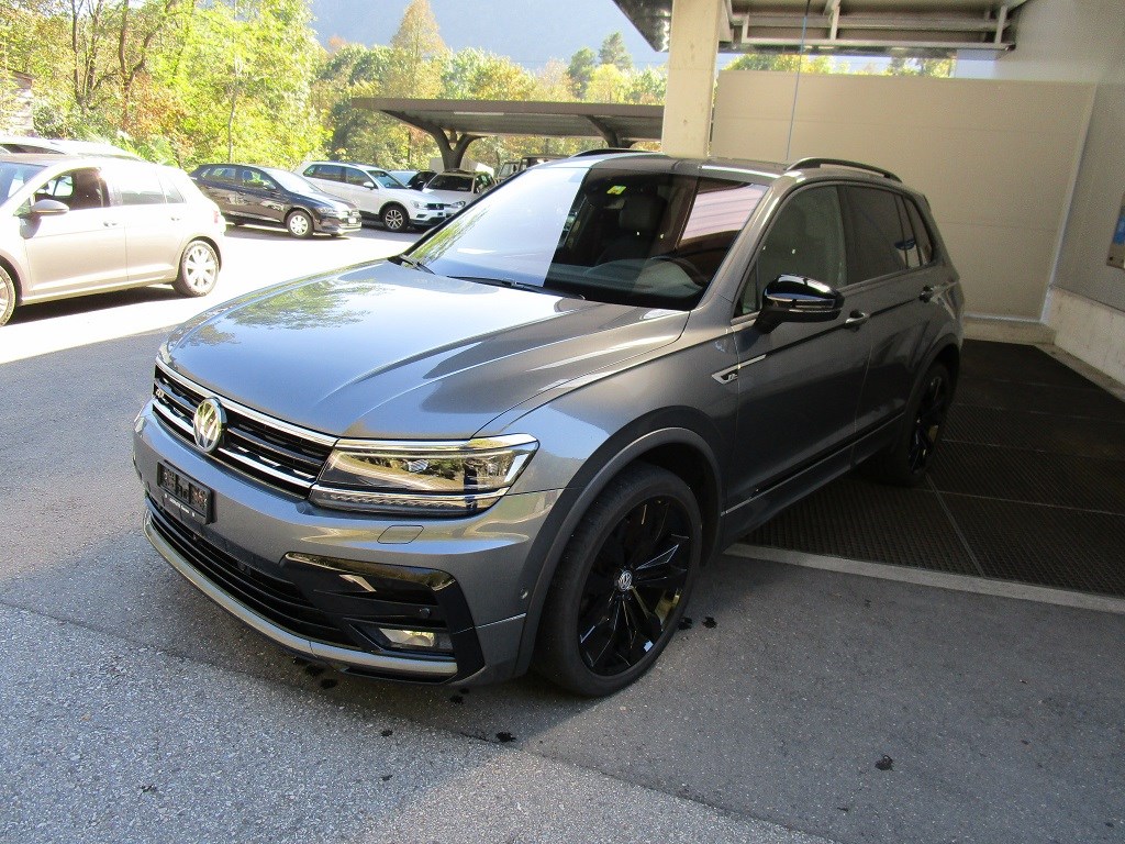 VW Tiguan (SUV / Gelndewagen)