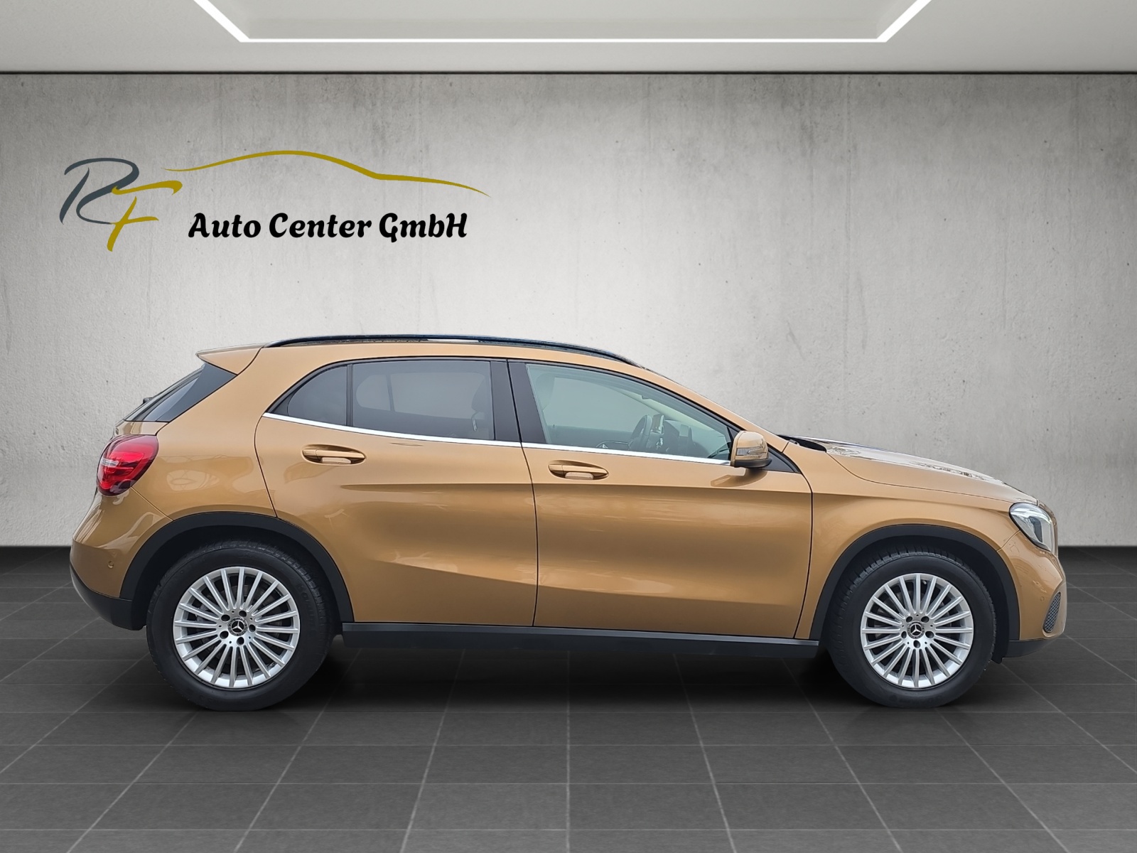 MERCEDES-BENZ GLA 220 d Style 4Matic 7G-DCT