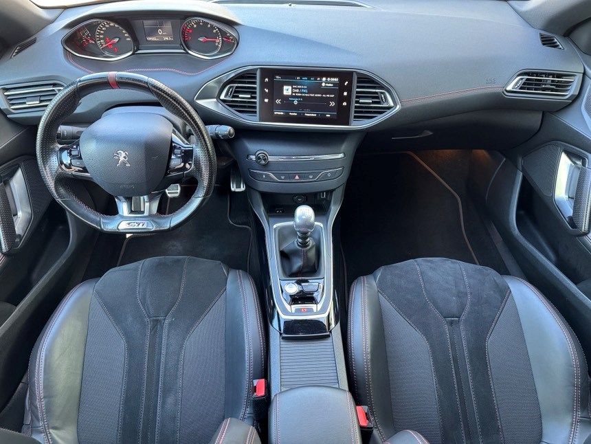 PEUGEOT 308 1.6 THP GTi-image-4